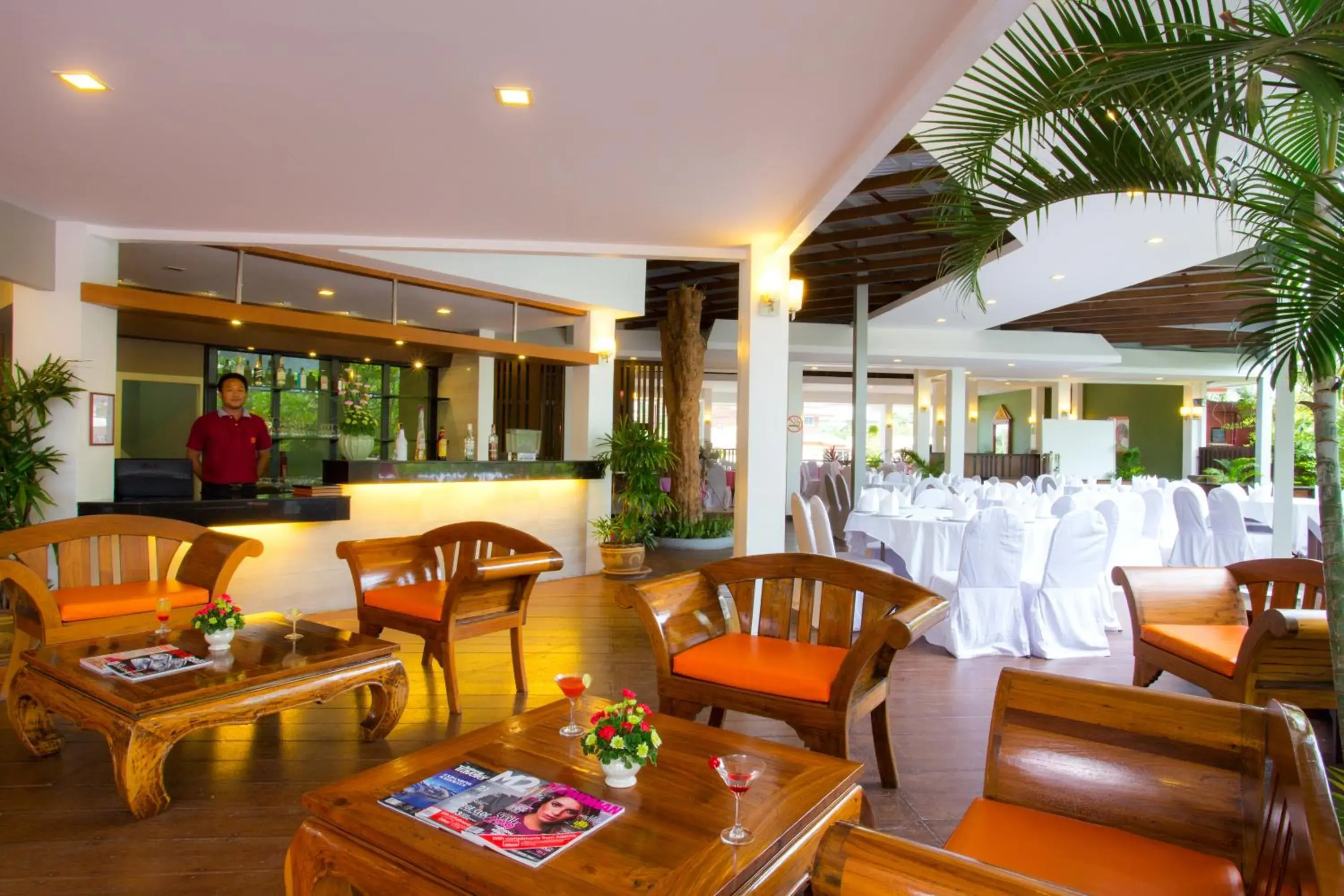 Restaurant/Places to Eat in Eastiny Resort & Spa