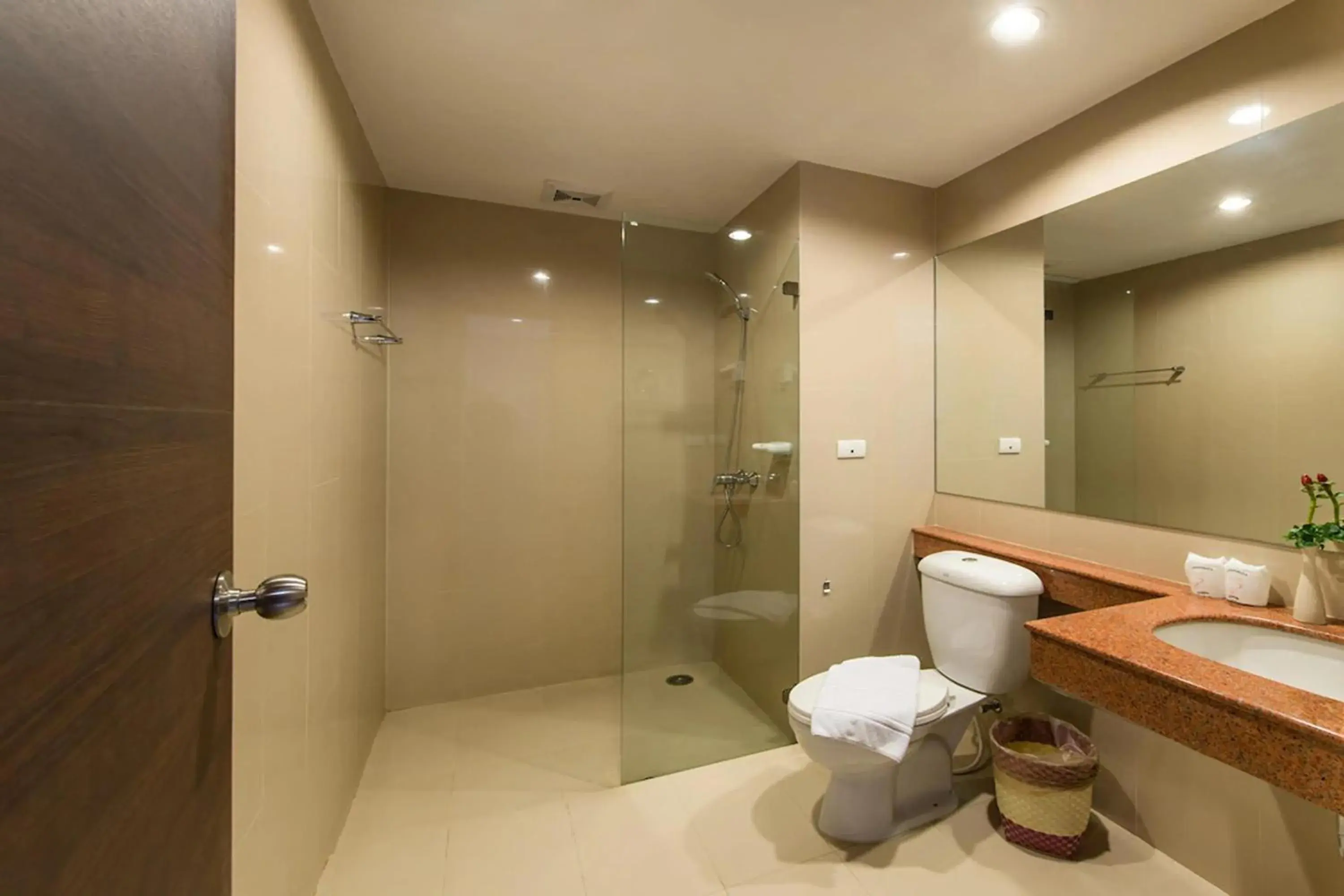 Bathroom in Eastiny Resort & Spa