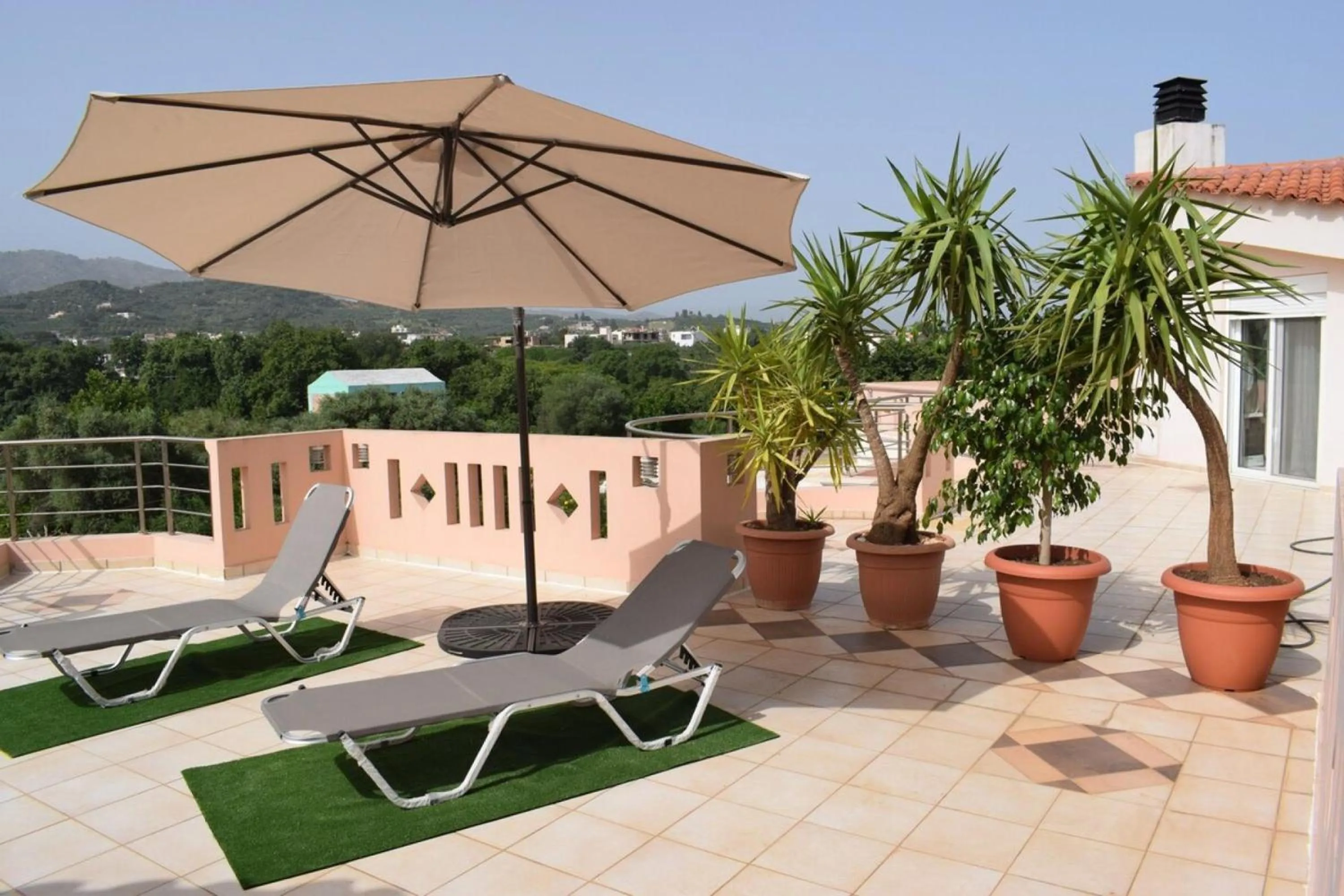 ILIAS VILLA IN CHANIA