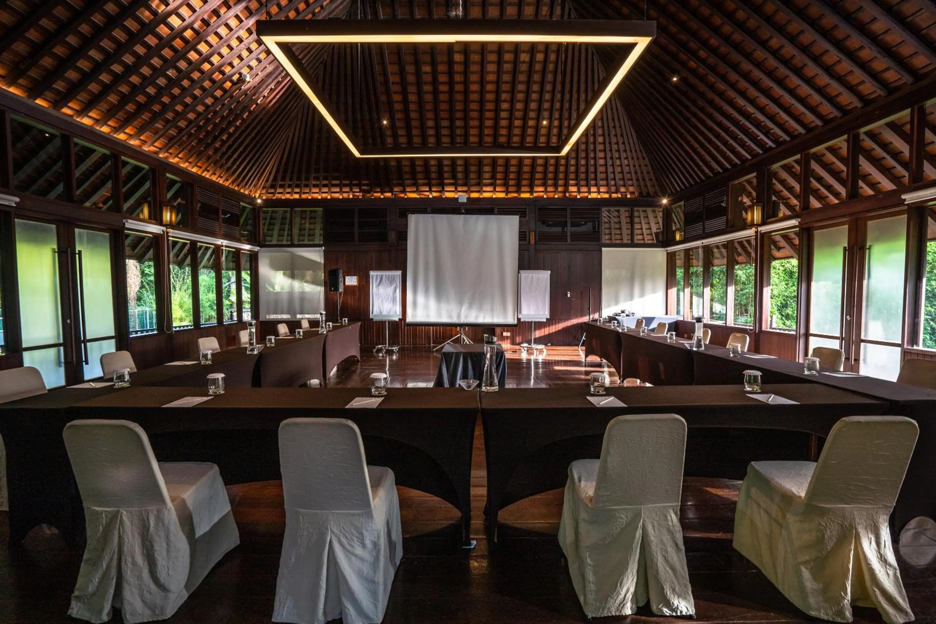 Novotel Bogor Golf Resort