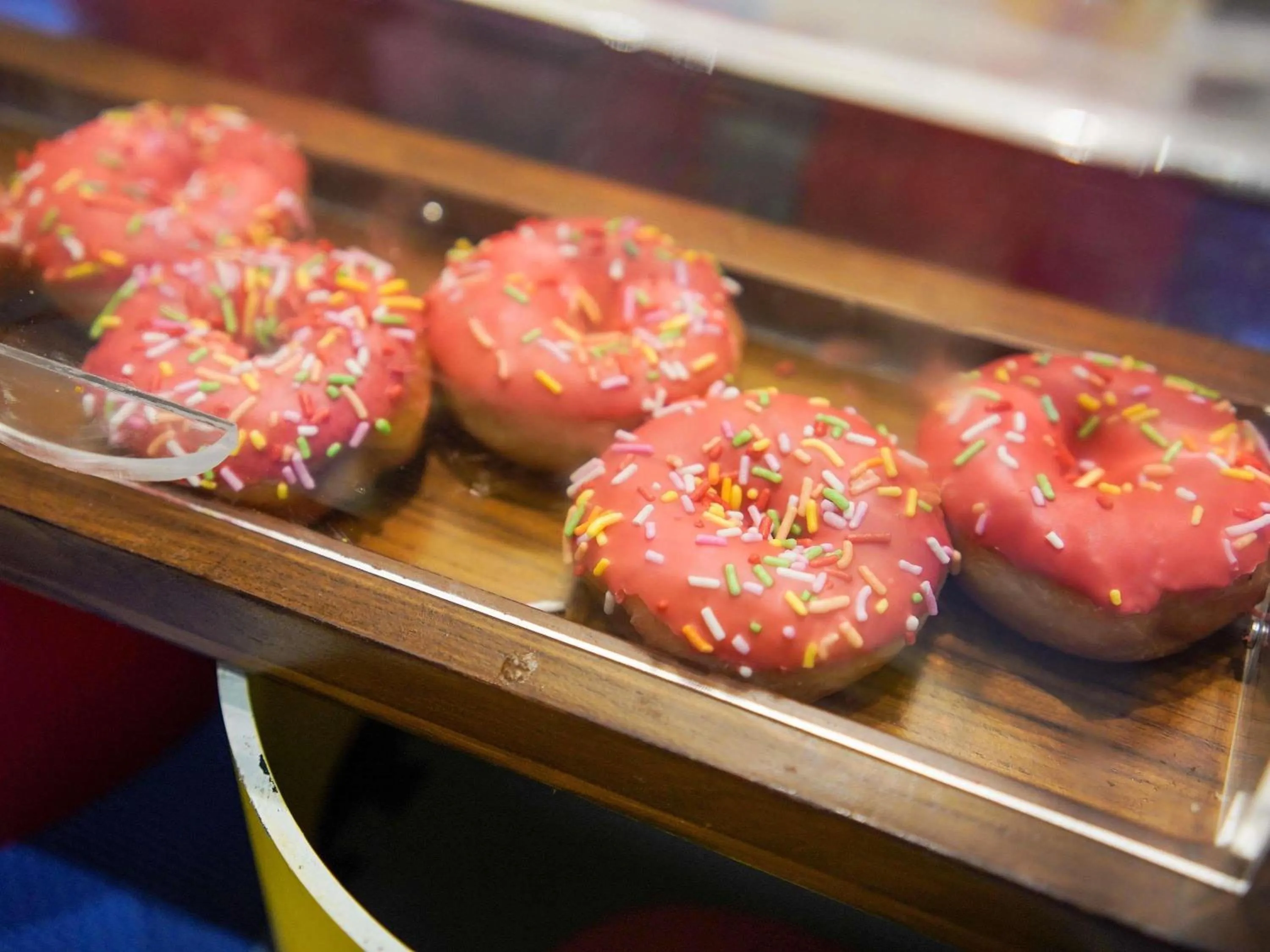 Restaurant/places to eat in Novotel Bogor Golf Resort