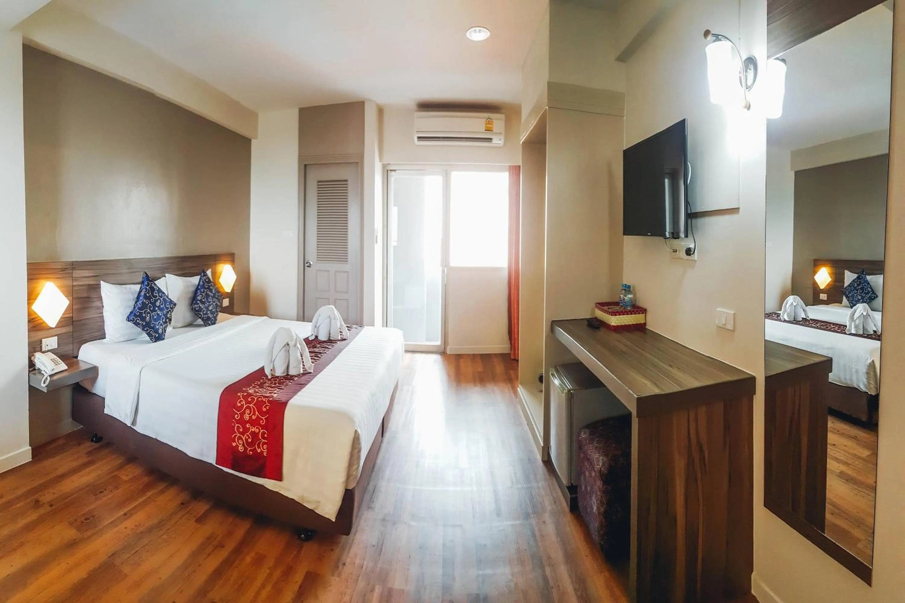 Bedroom, Bed in Eastiny Inn Hotel