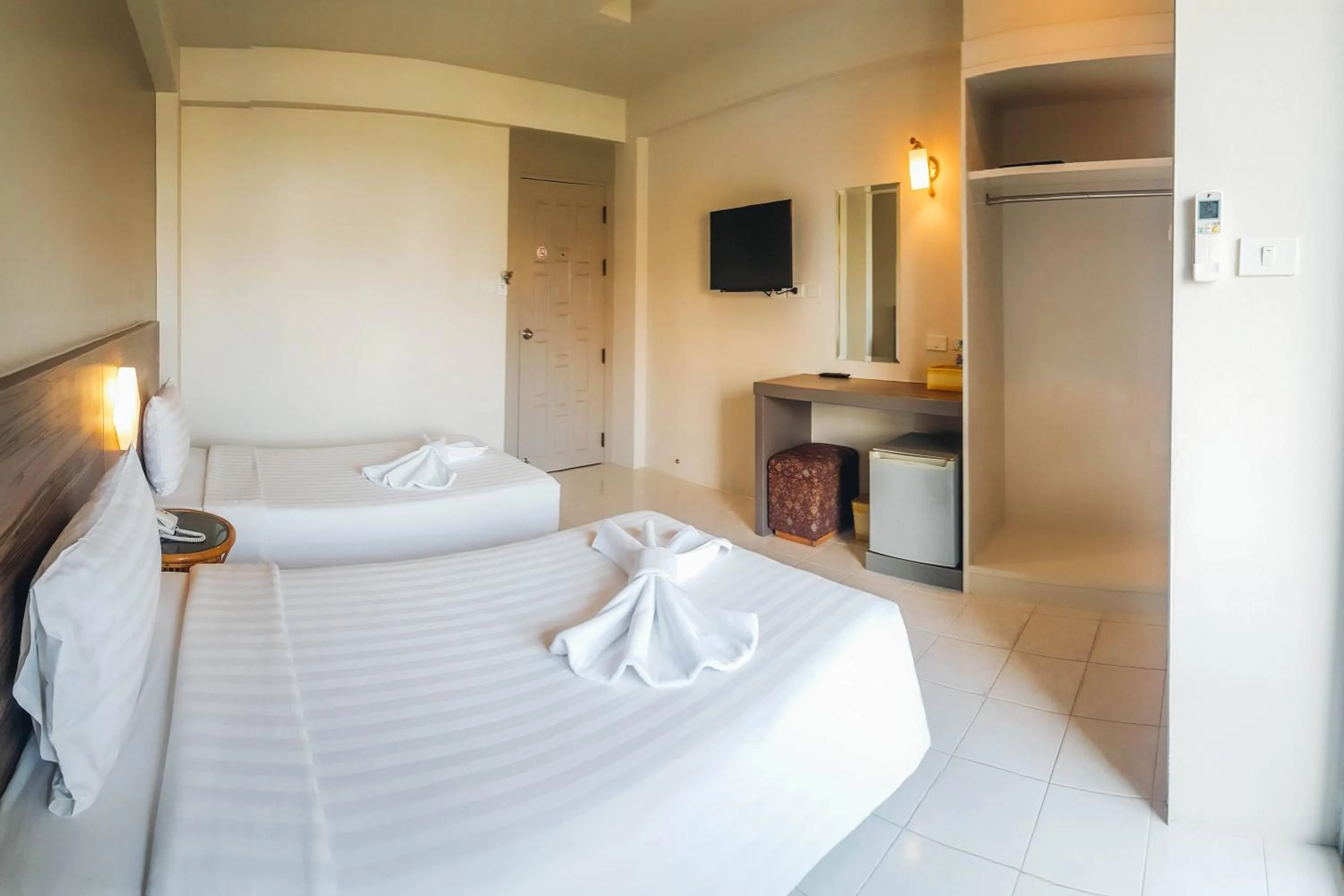 Bedroom, Bed in Eastiny Inn Hotel