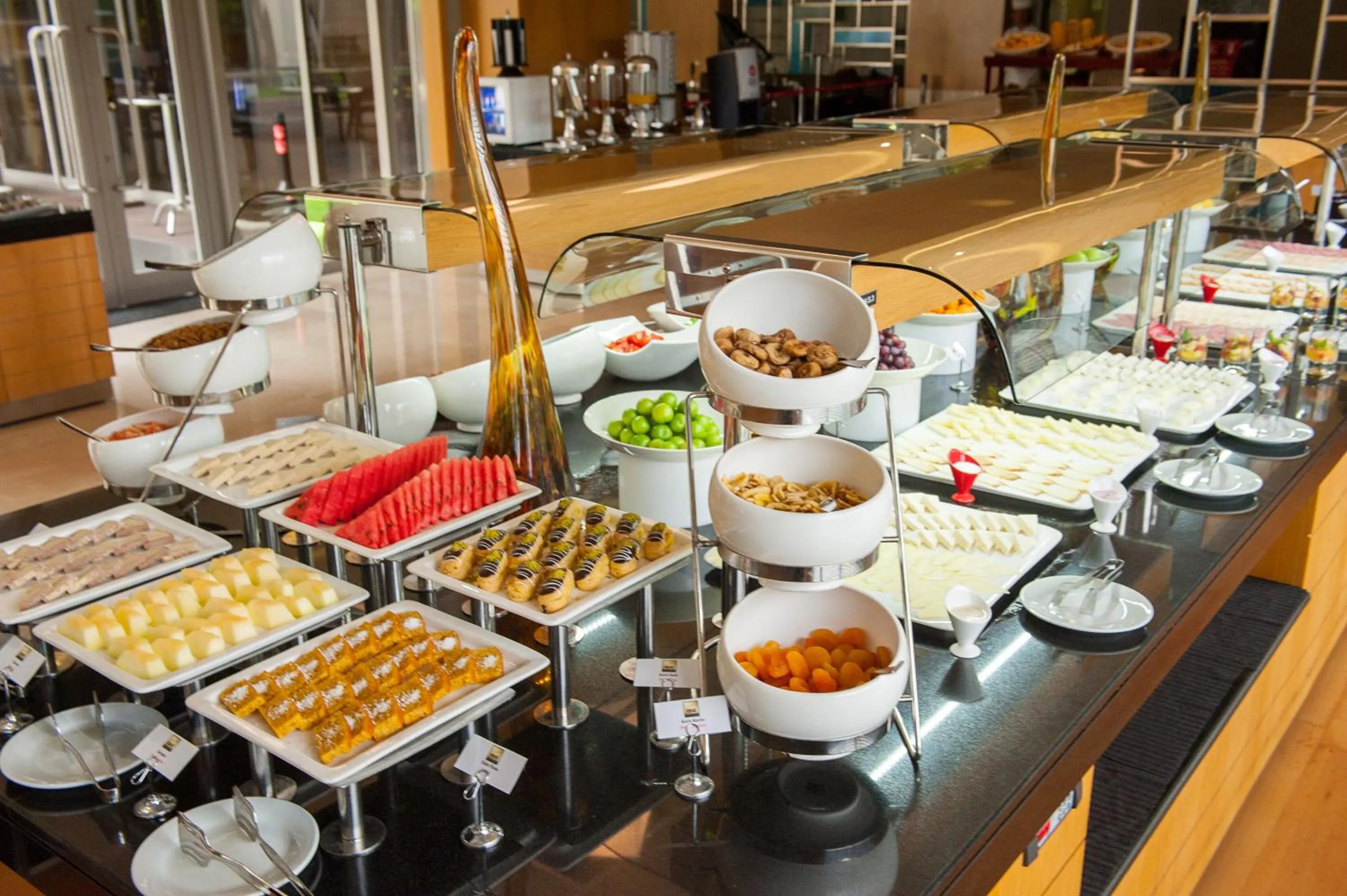 Restaurant/places to eat in ISG Sabiha Gökçen Airport Hotel