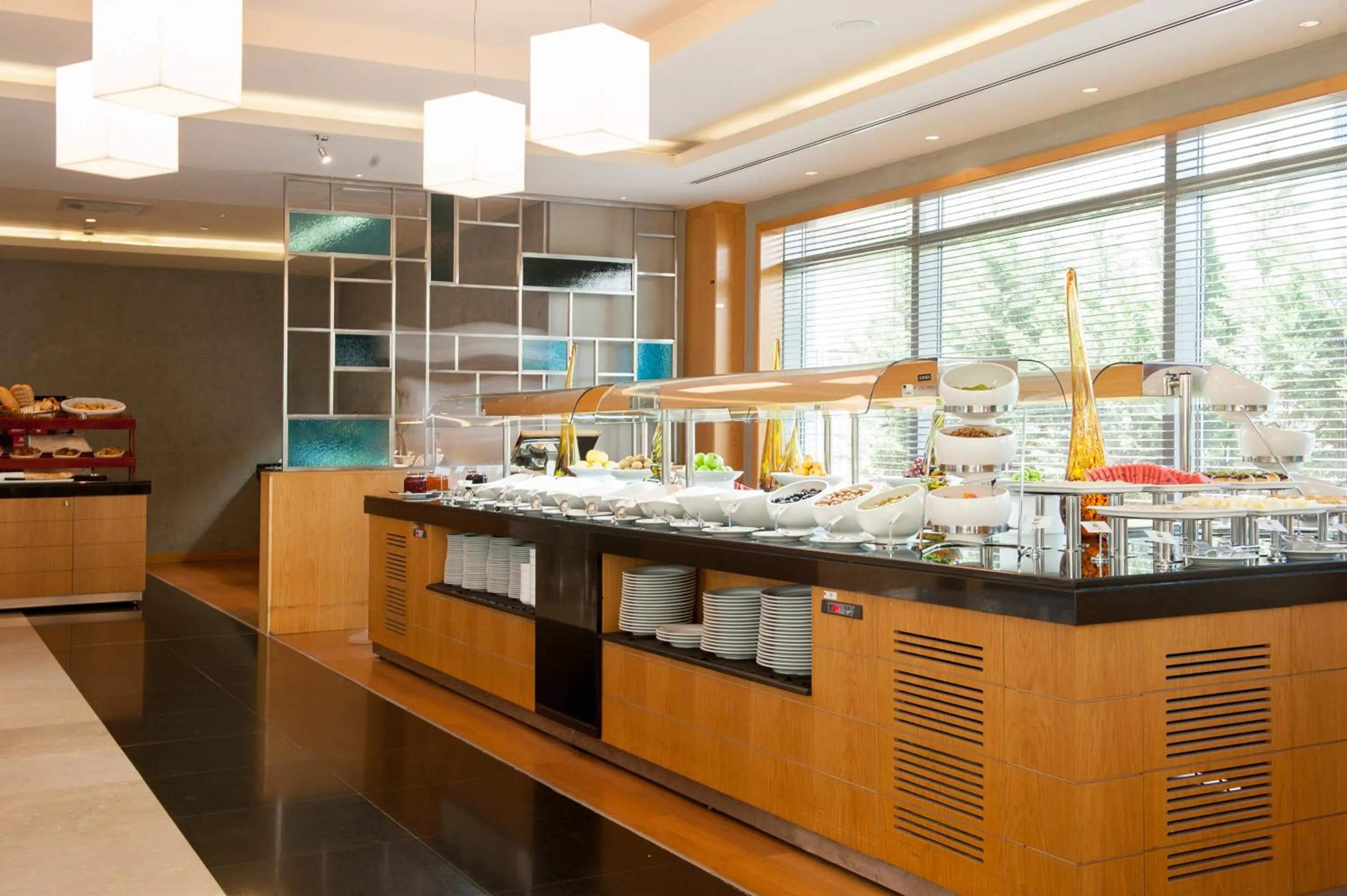 Restaurant/places to eat in ISG Sabiha Gökçen Airport Hotel