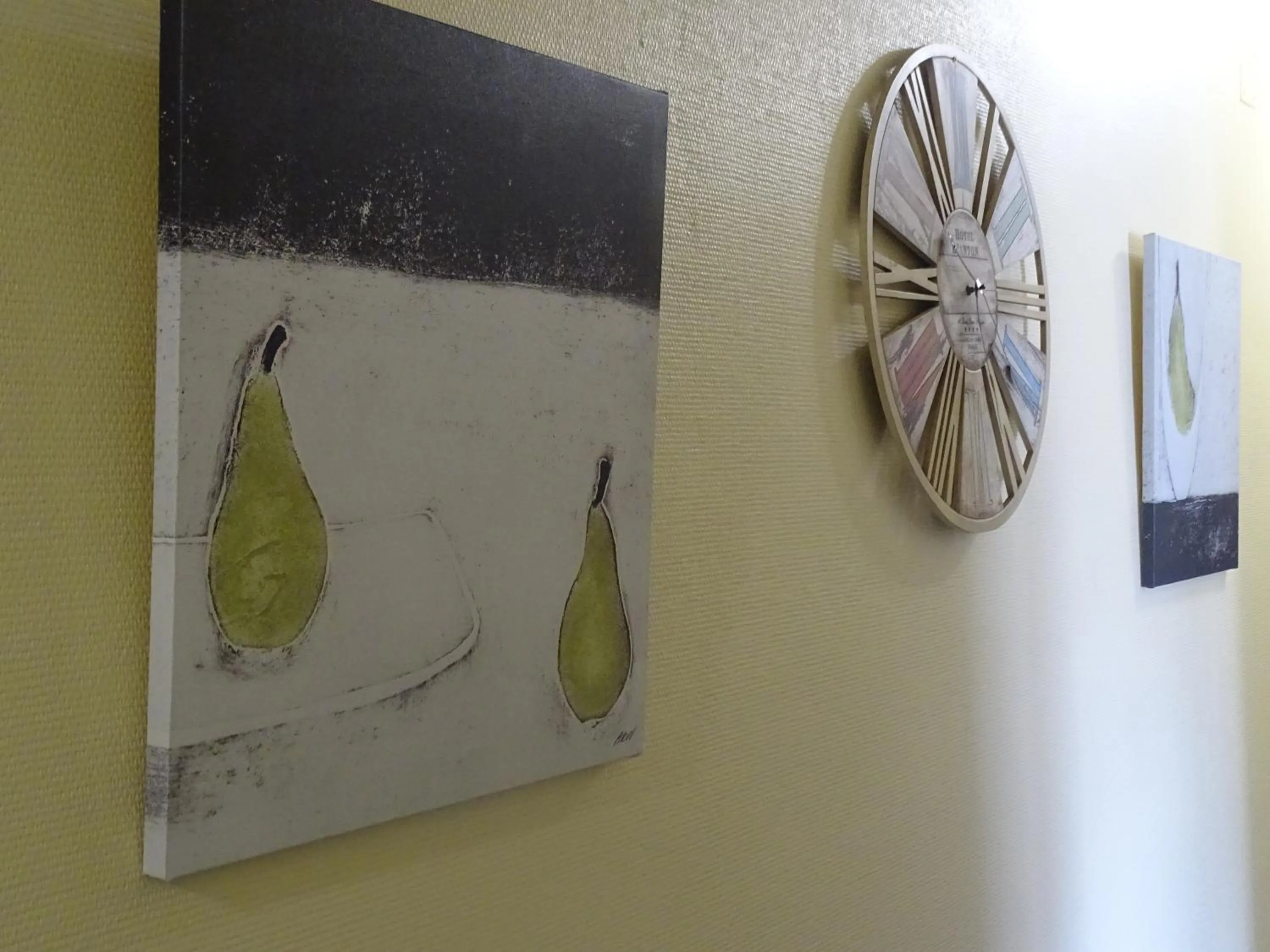 Decorative detail in Logis Hôtel AMBROISE