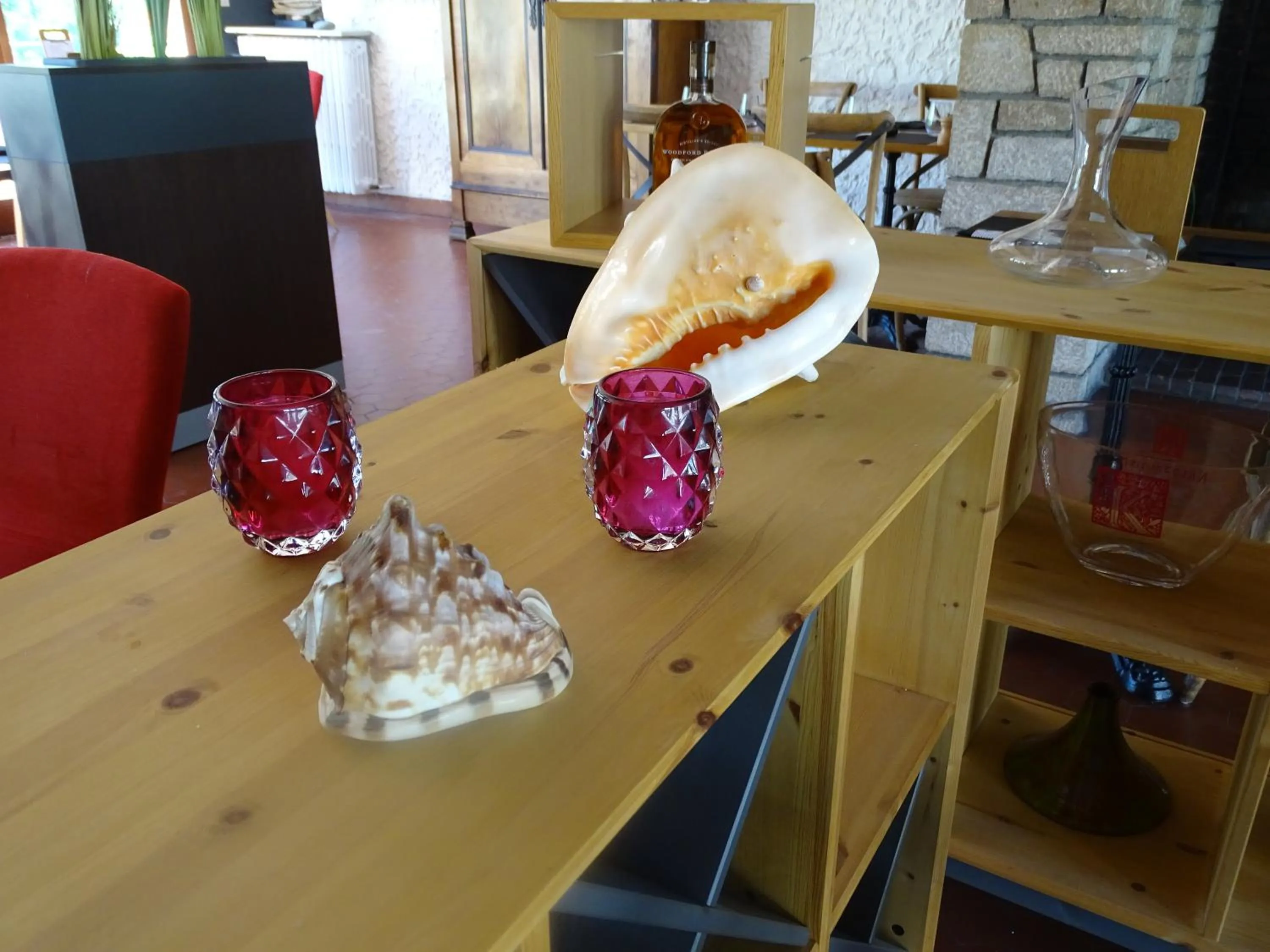 Decorative detail in Logis Hôtel AMBROISE