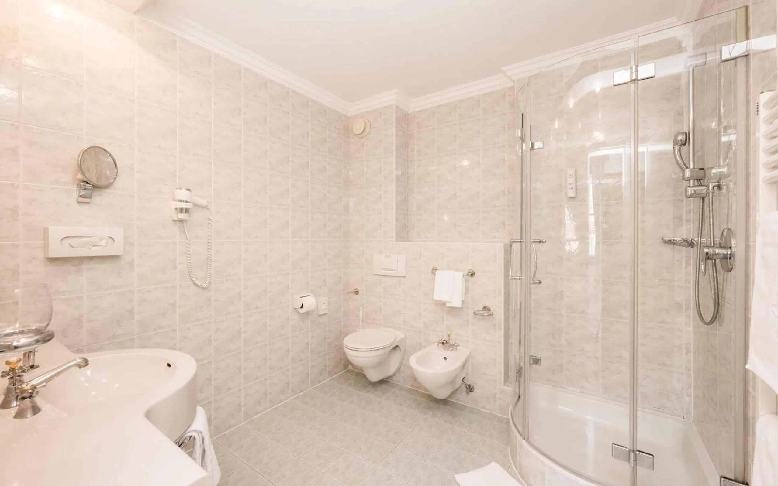 Bathroom in Hotel Ansitz Jakoberhof