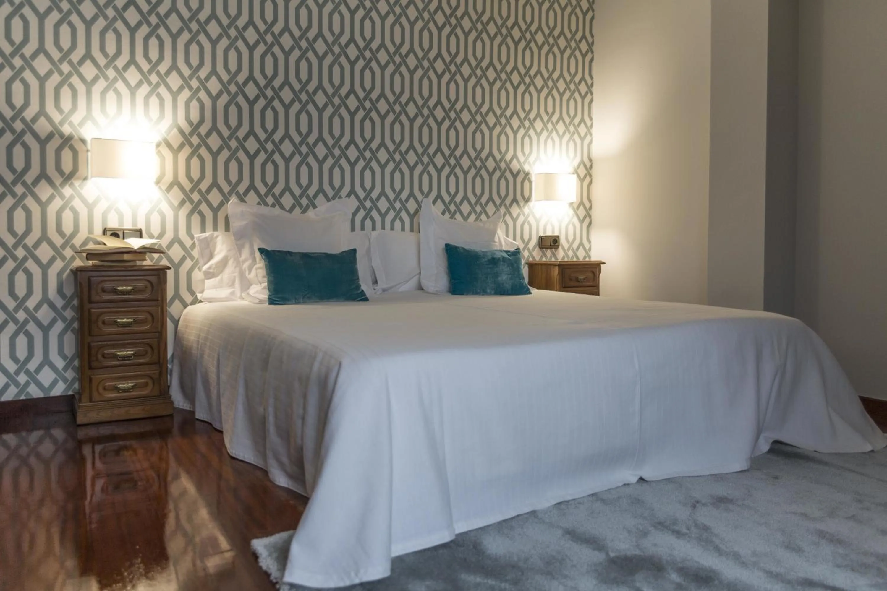 Photo of the whole room, Bed in Don Pablo