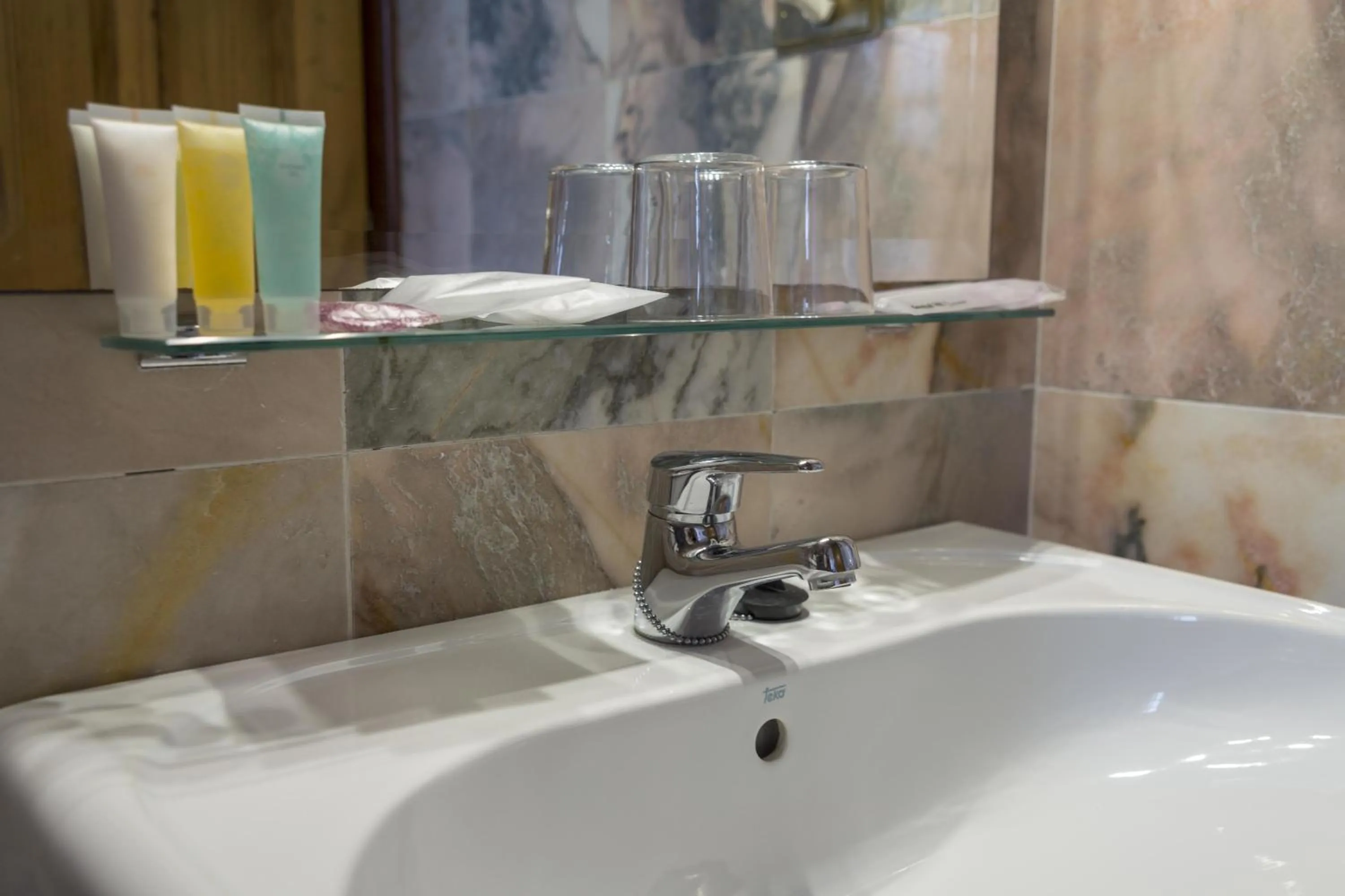 Bathroom in Don Pablo