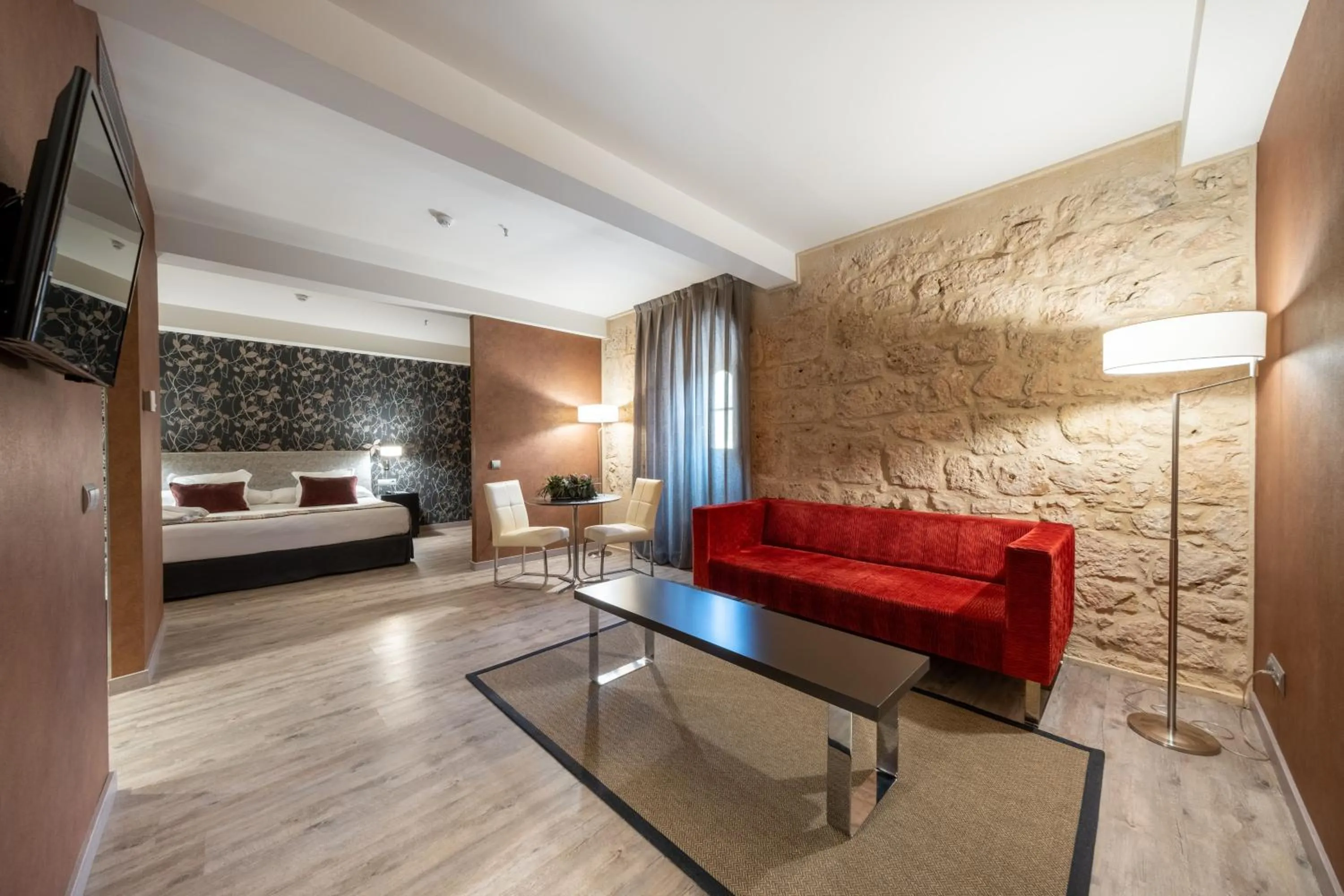 Photo of the whole room, Bed in Castilla Termal Burgo de Osma