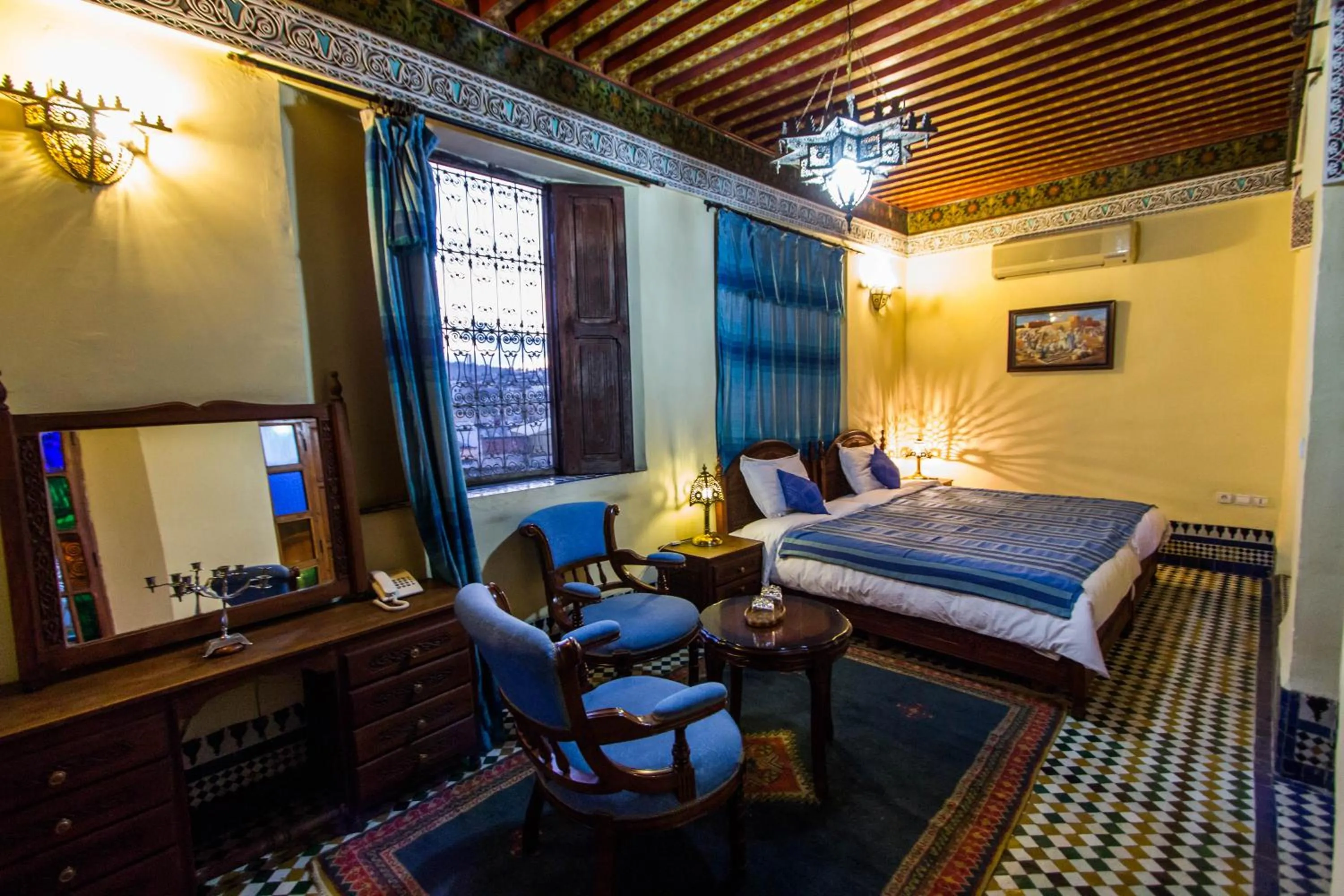 Seating area, Bed in Riad Ibn Khaldoun