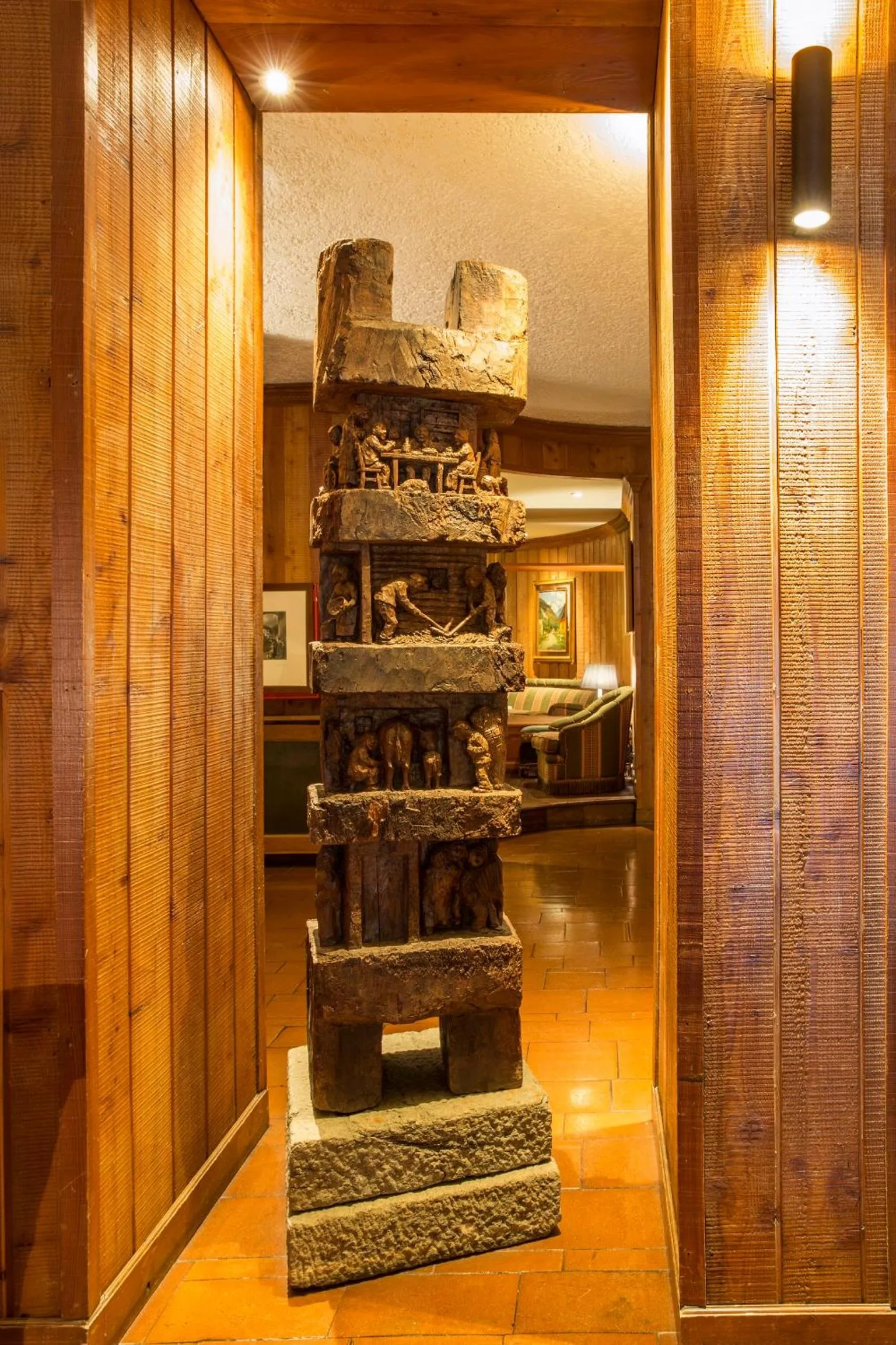 Decorative detail in Hotel Hermitage Relais & Châteaux