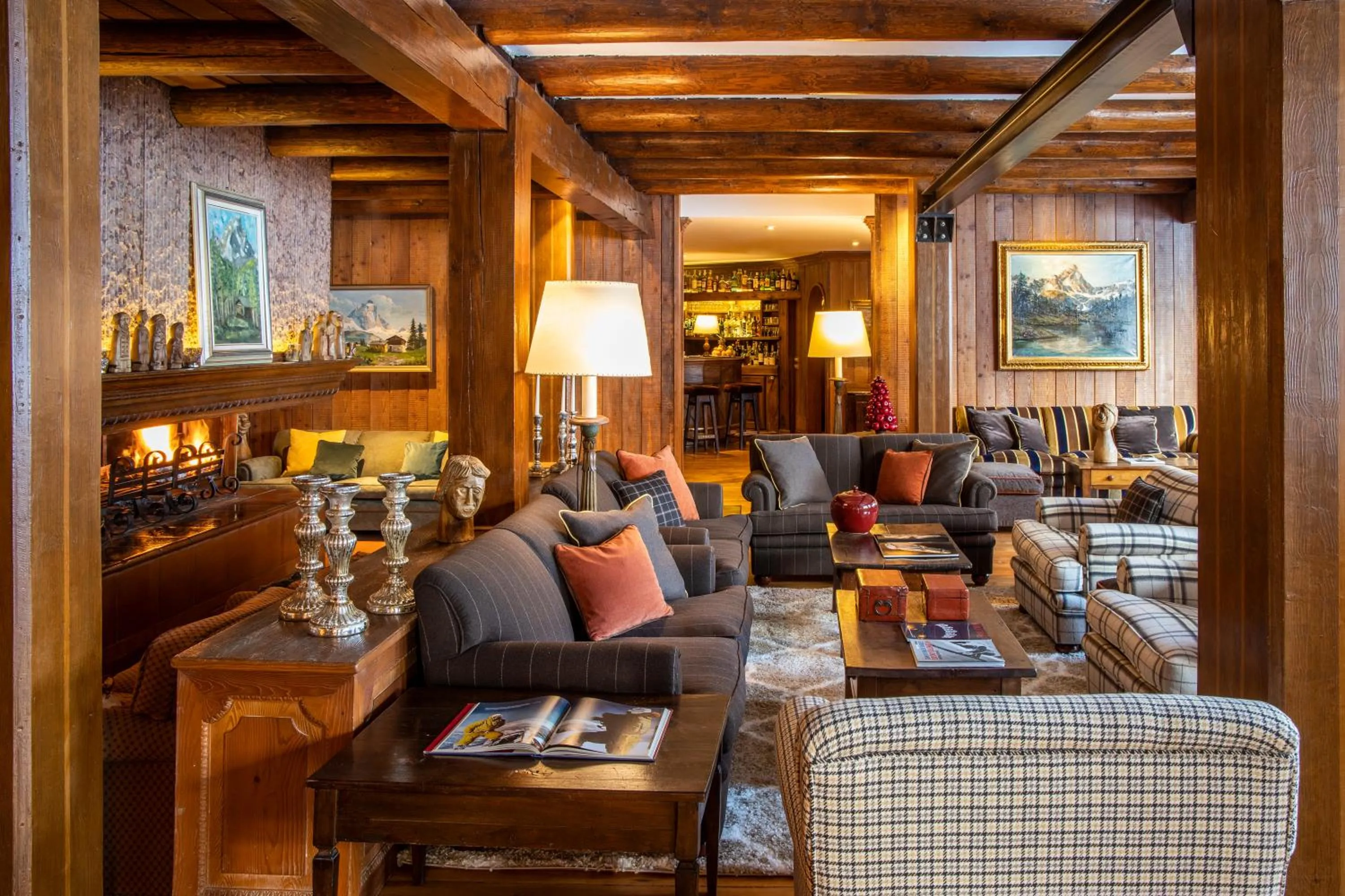 Living room in Hotel Hermitage Relais & Châteaux