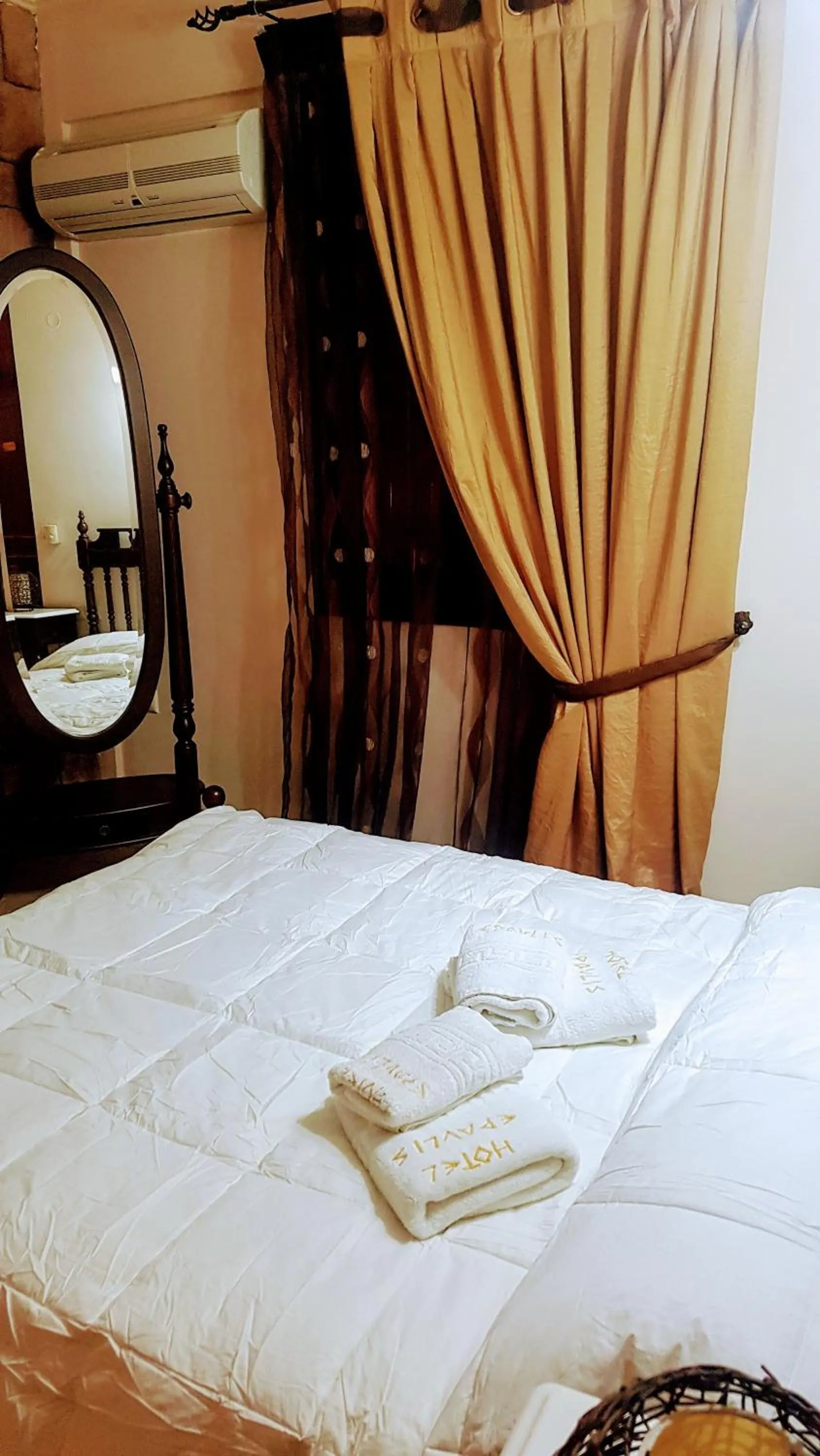 Bed in ''EPAVLIS boutique GALAXIDI''