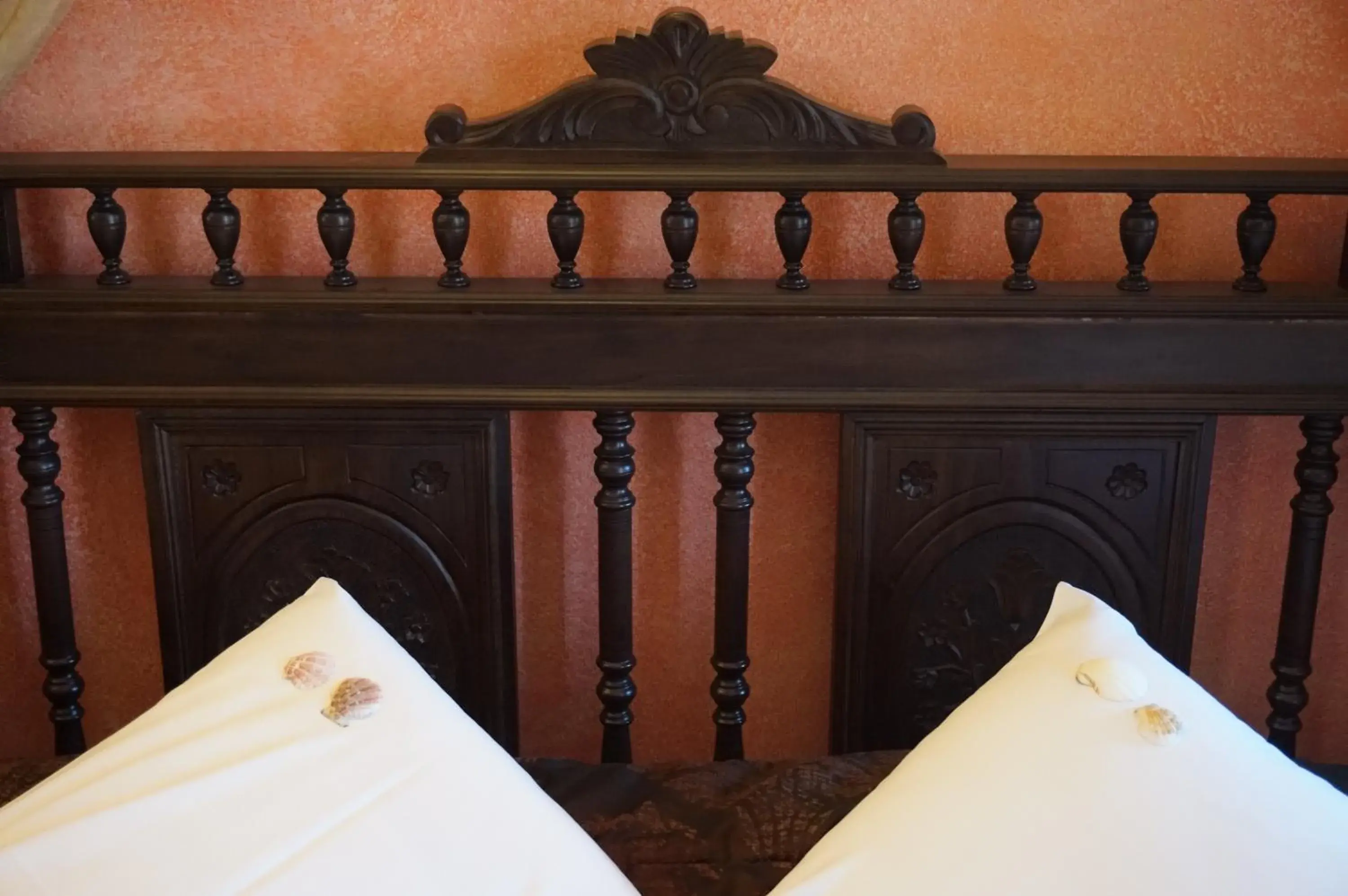 Bed in ''EPAVLIS boutique GALAXIDI'' Bed in ''EPAVLIS boutique GALAXIDI''