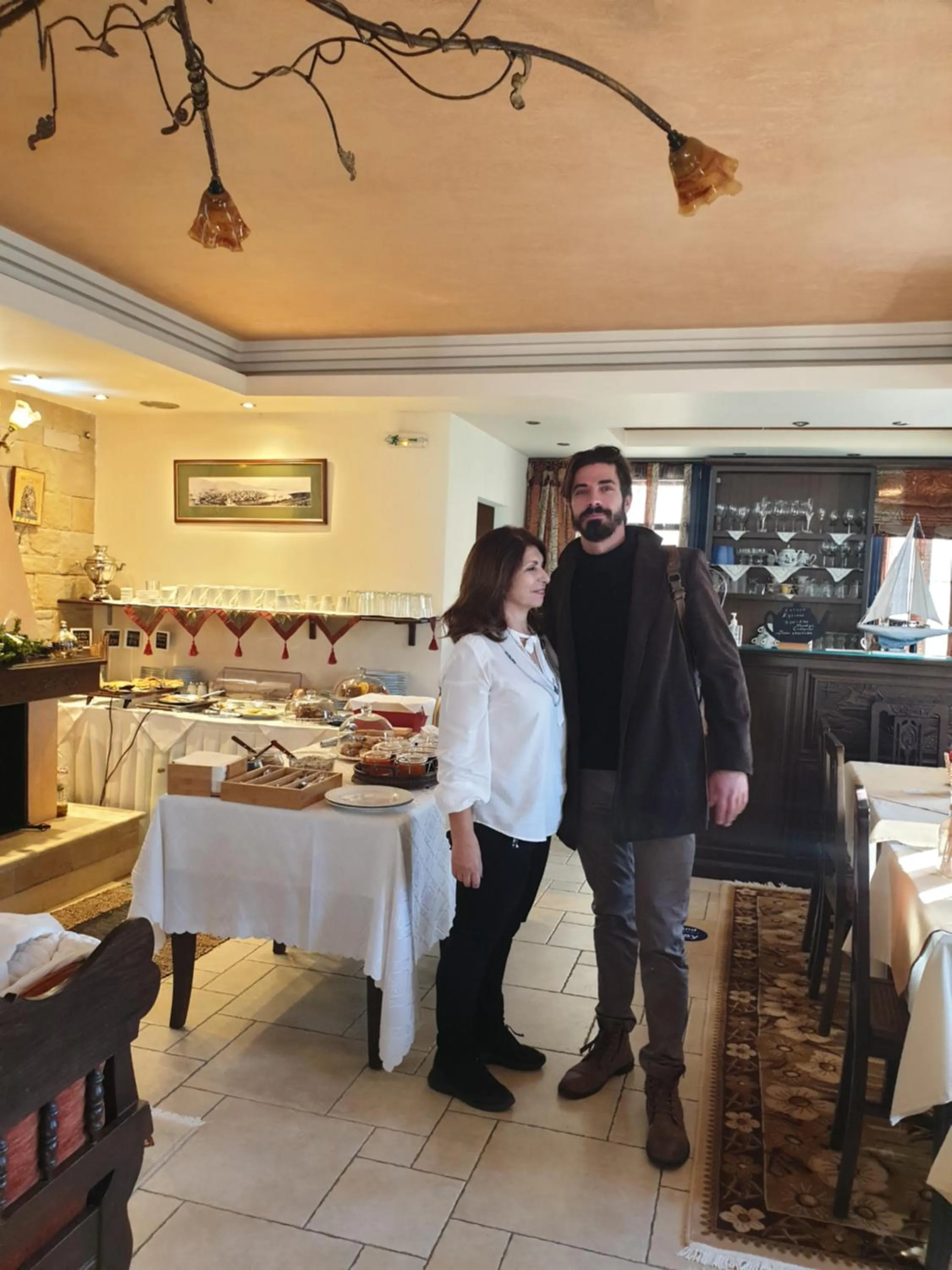 ''EPAVLIS boutique GALAXIDI''