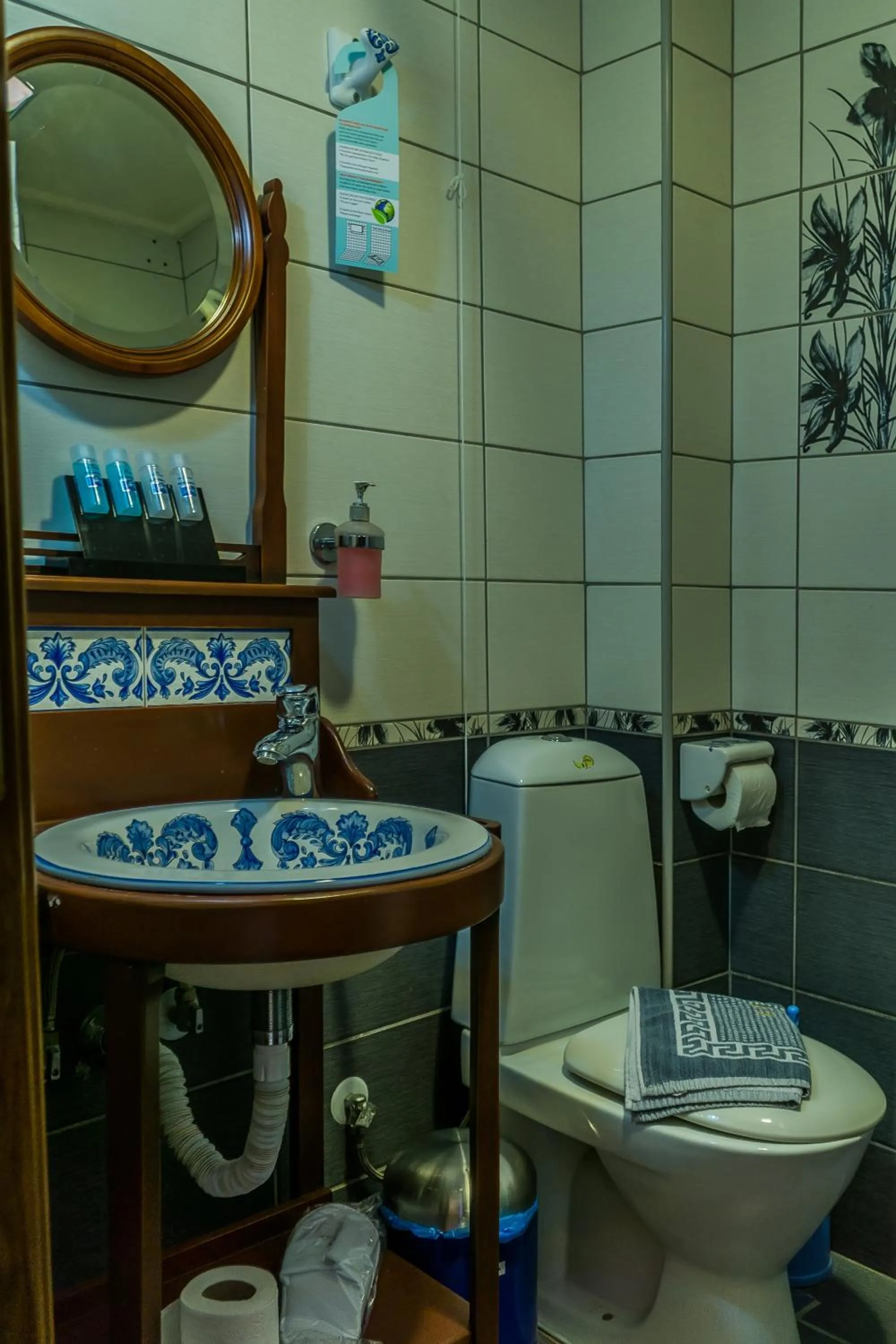 ''EPAVLIS boutique GALAXIDI''