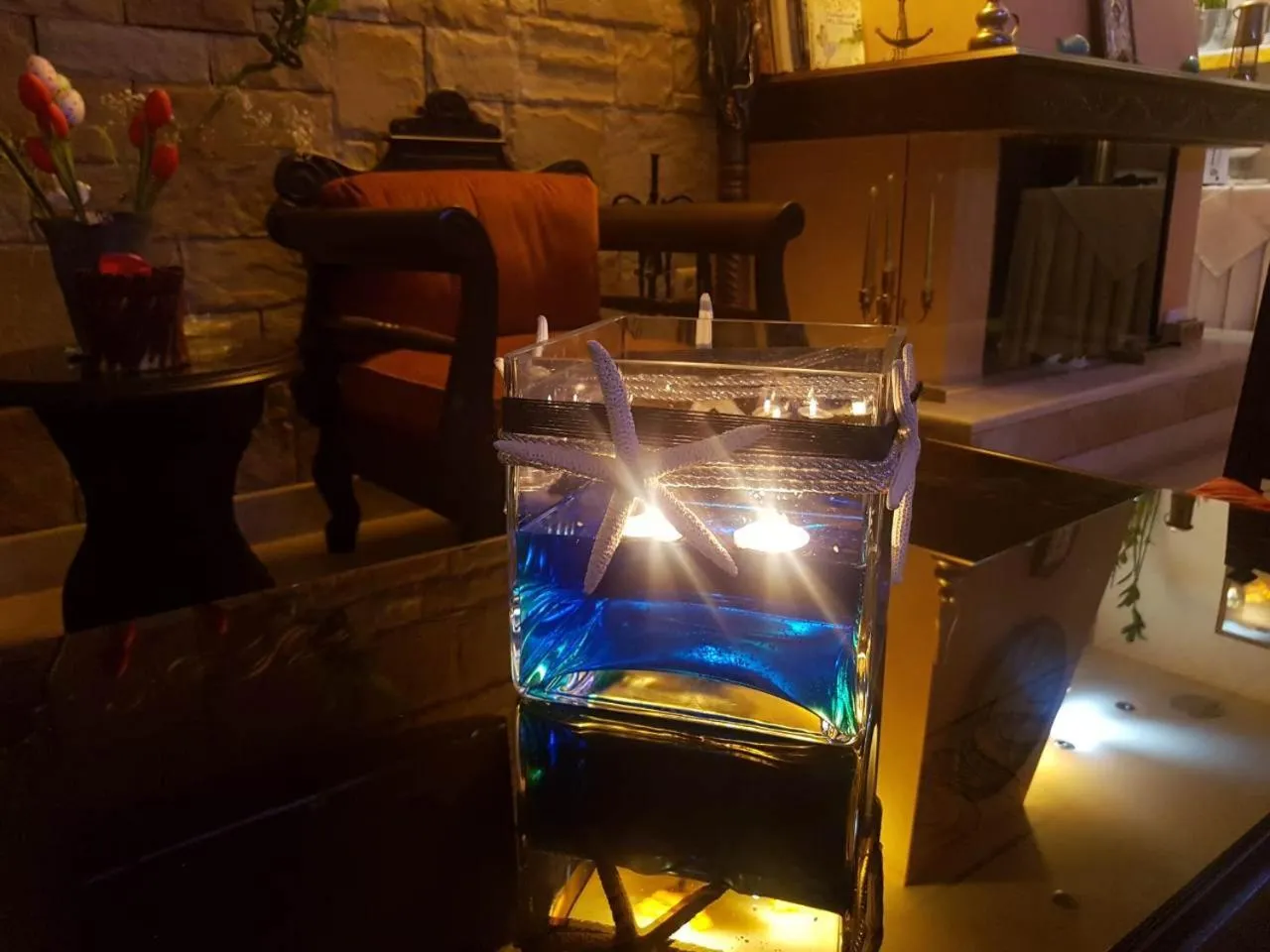 Seating area in ''EPAVLIS boutique GALAXIDI''