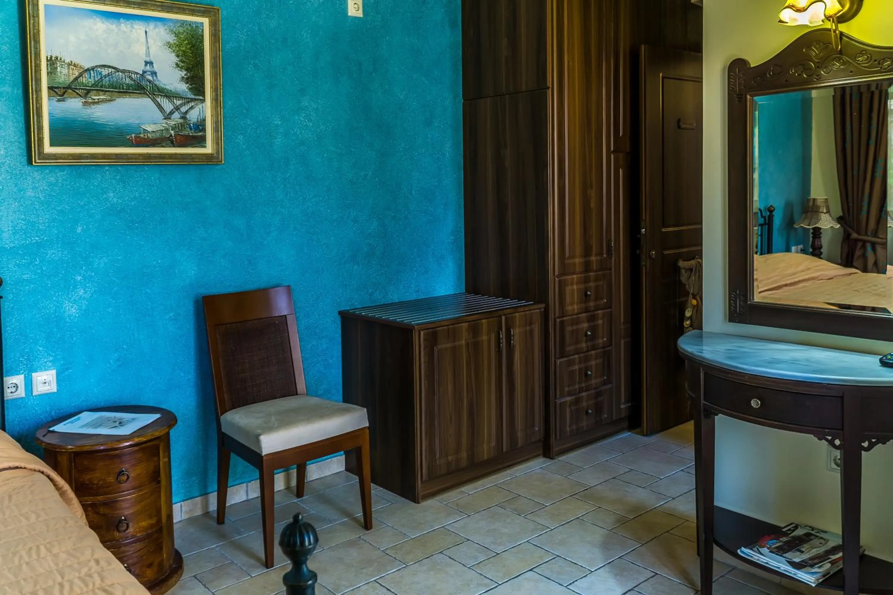 Summer in ''EPAVLIS boutique GALAXIDI''