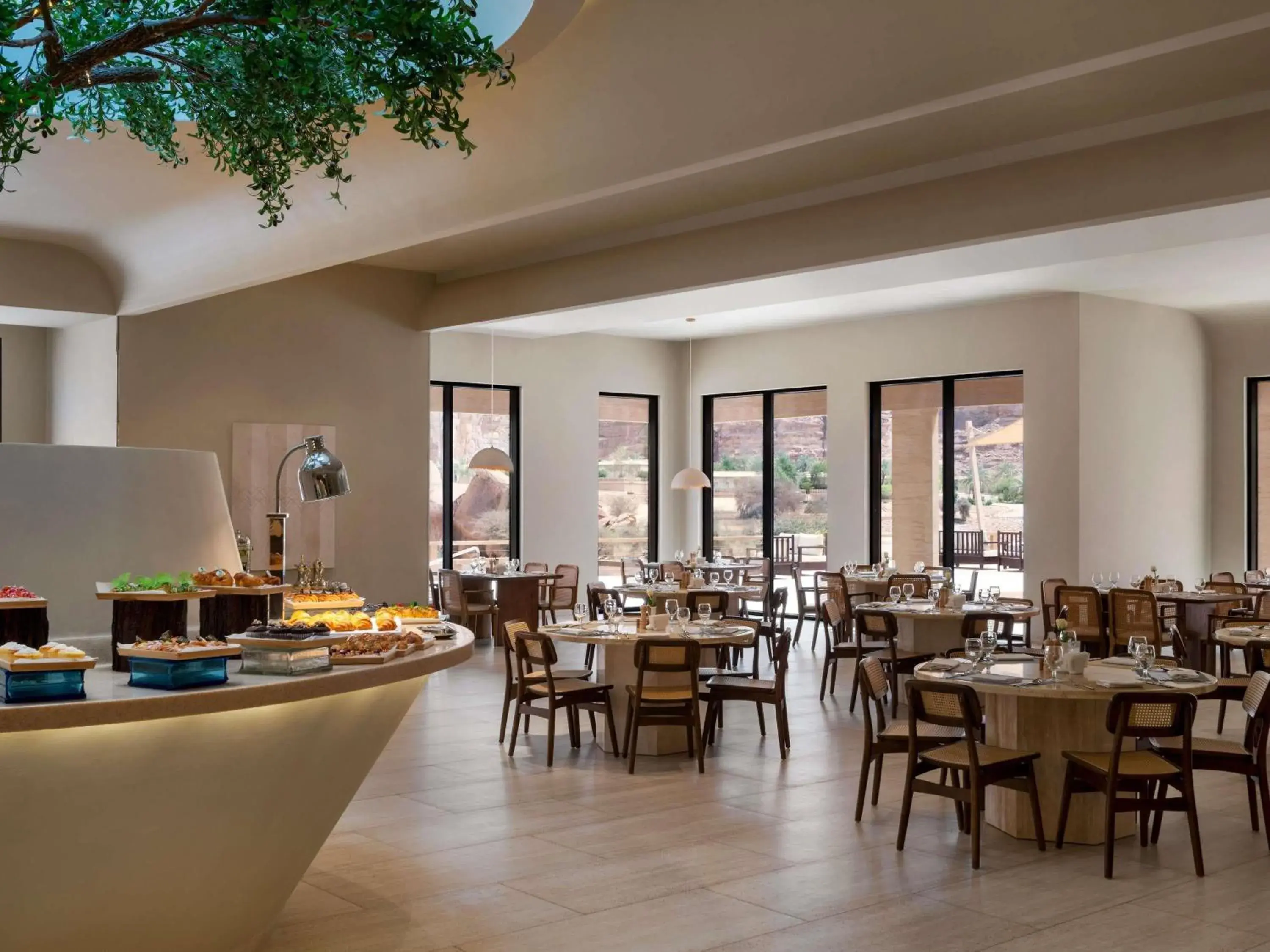 Restaurant/places to eat in Shaden Resort Restaurant/places to eat in Shaden Resort