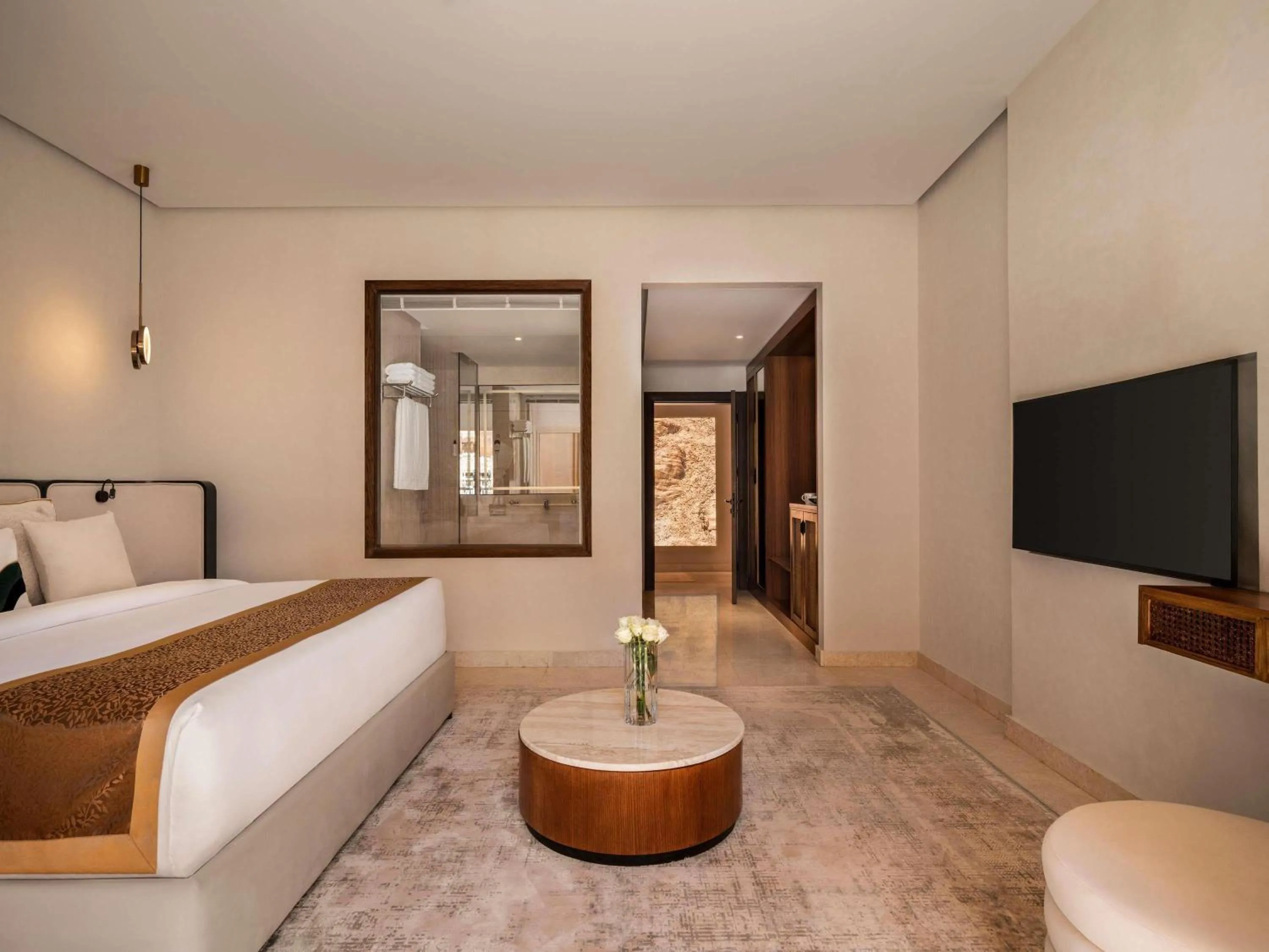 Bedroom, Bed in Shaden Resort