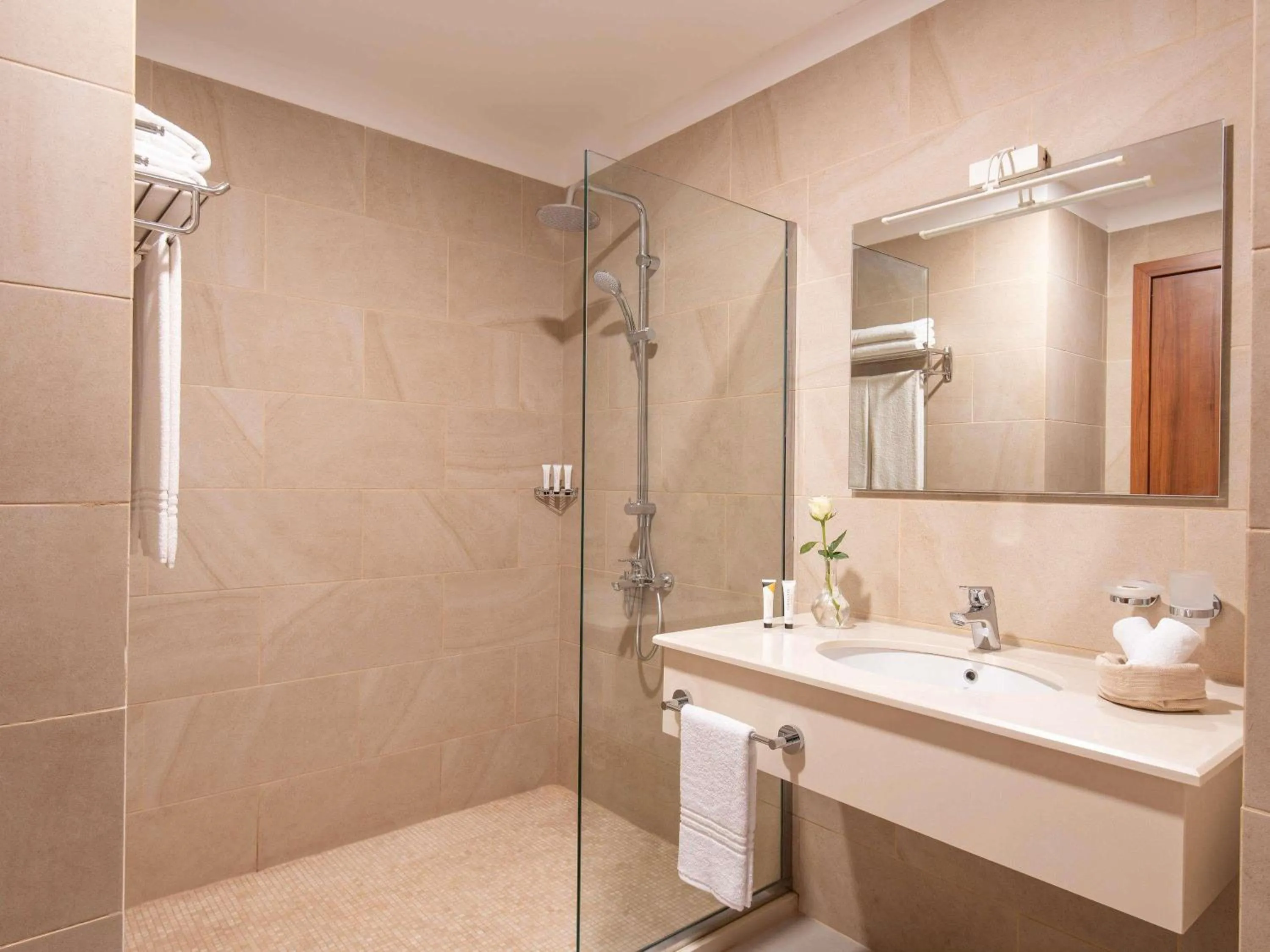 Bedroom in Shaden Resort