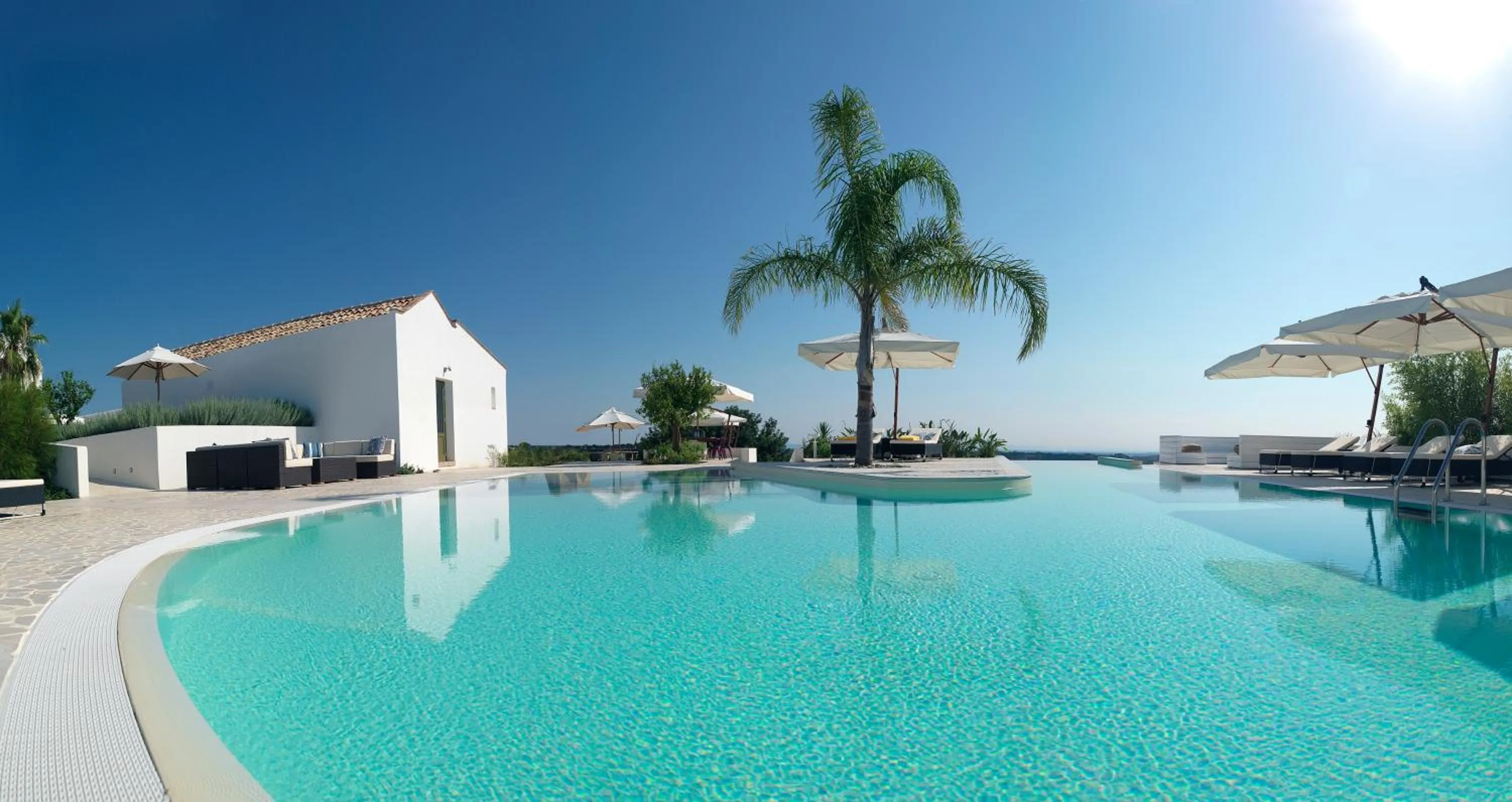 Swimming pool in Torre Fiore Hotel Masseria