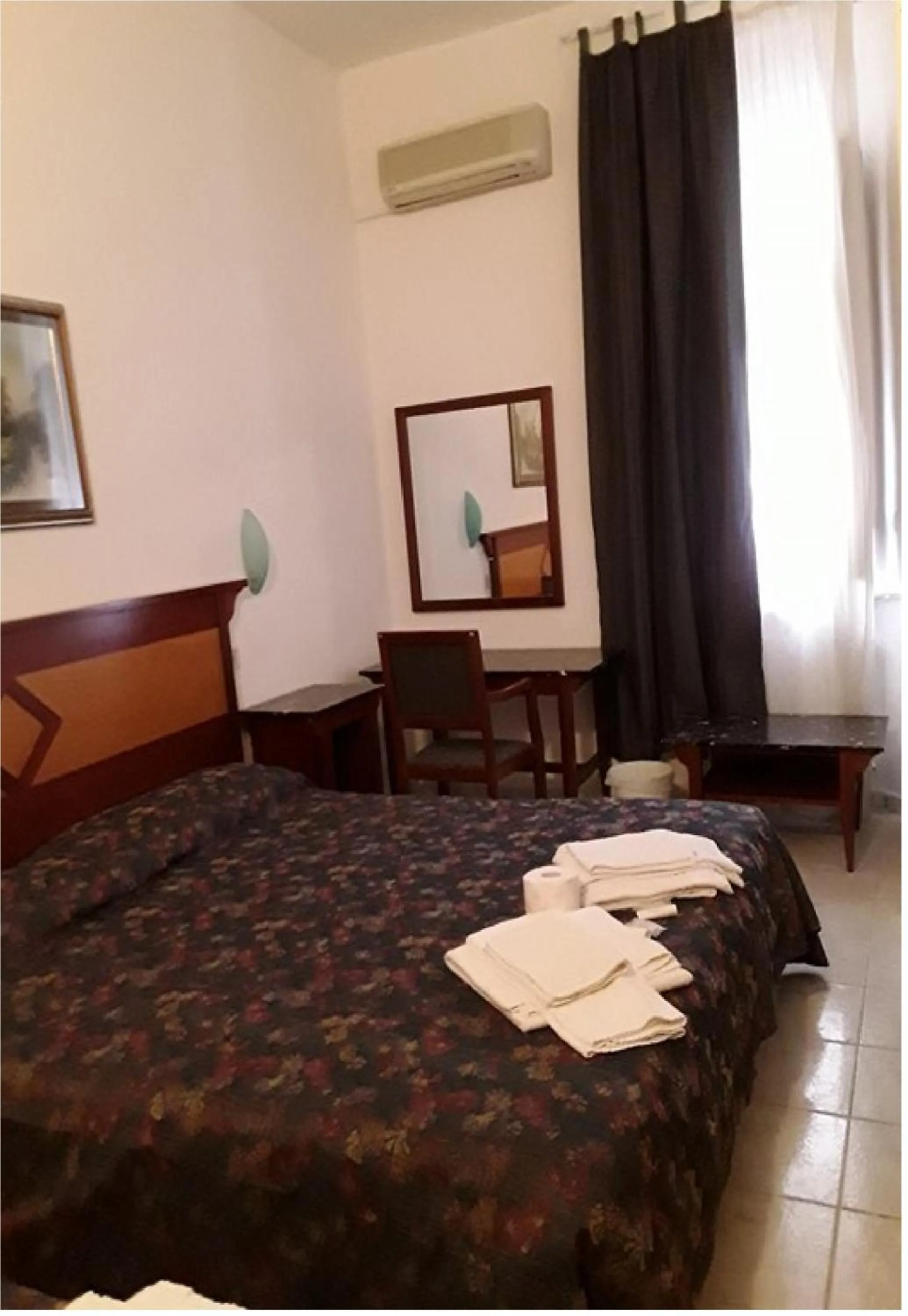 Bedroom, Bed in HOTEL MAIDA