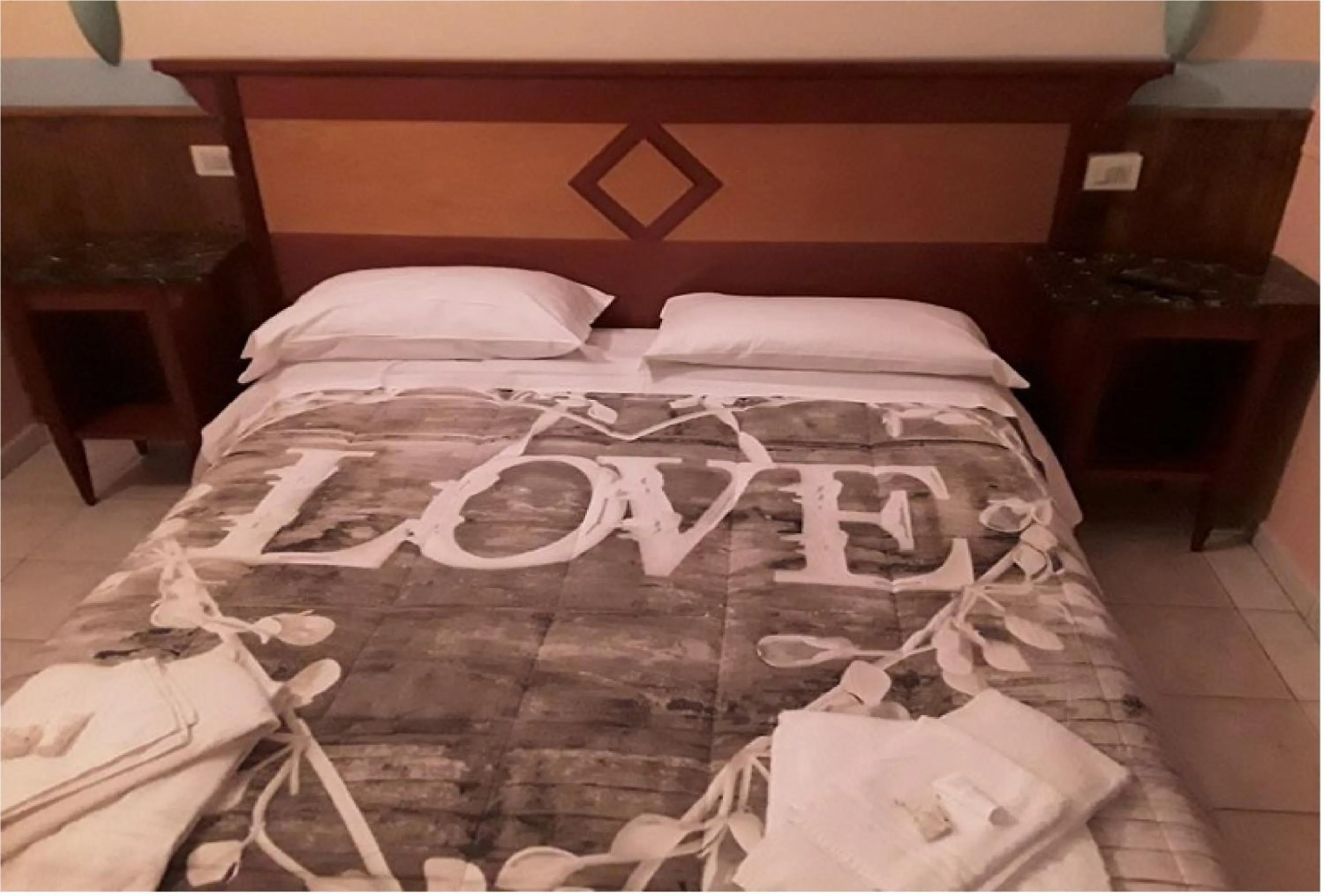 Bedroom, Bed in HOTEL MAIDA