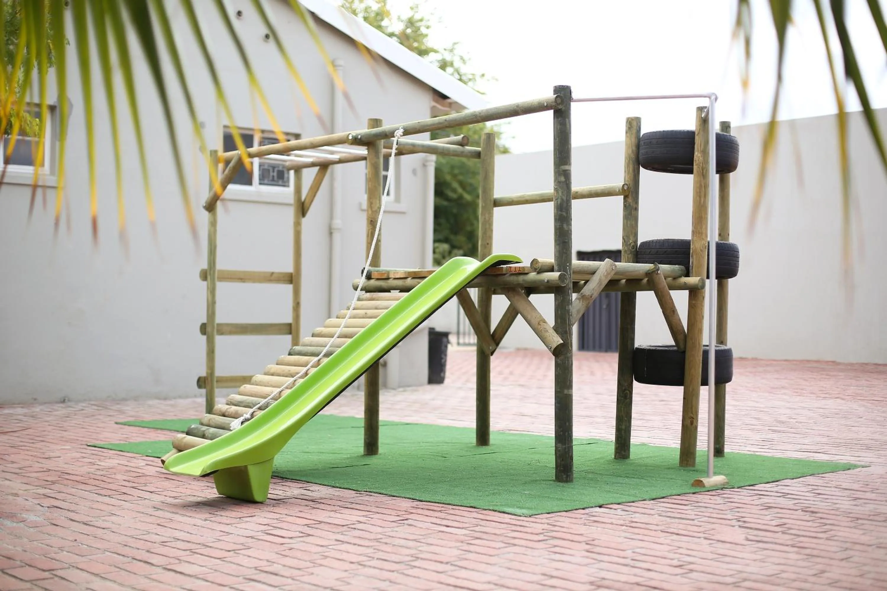 Children play ground in The Hamlet Country Lodge