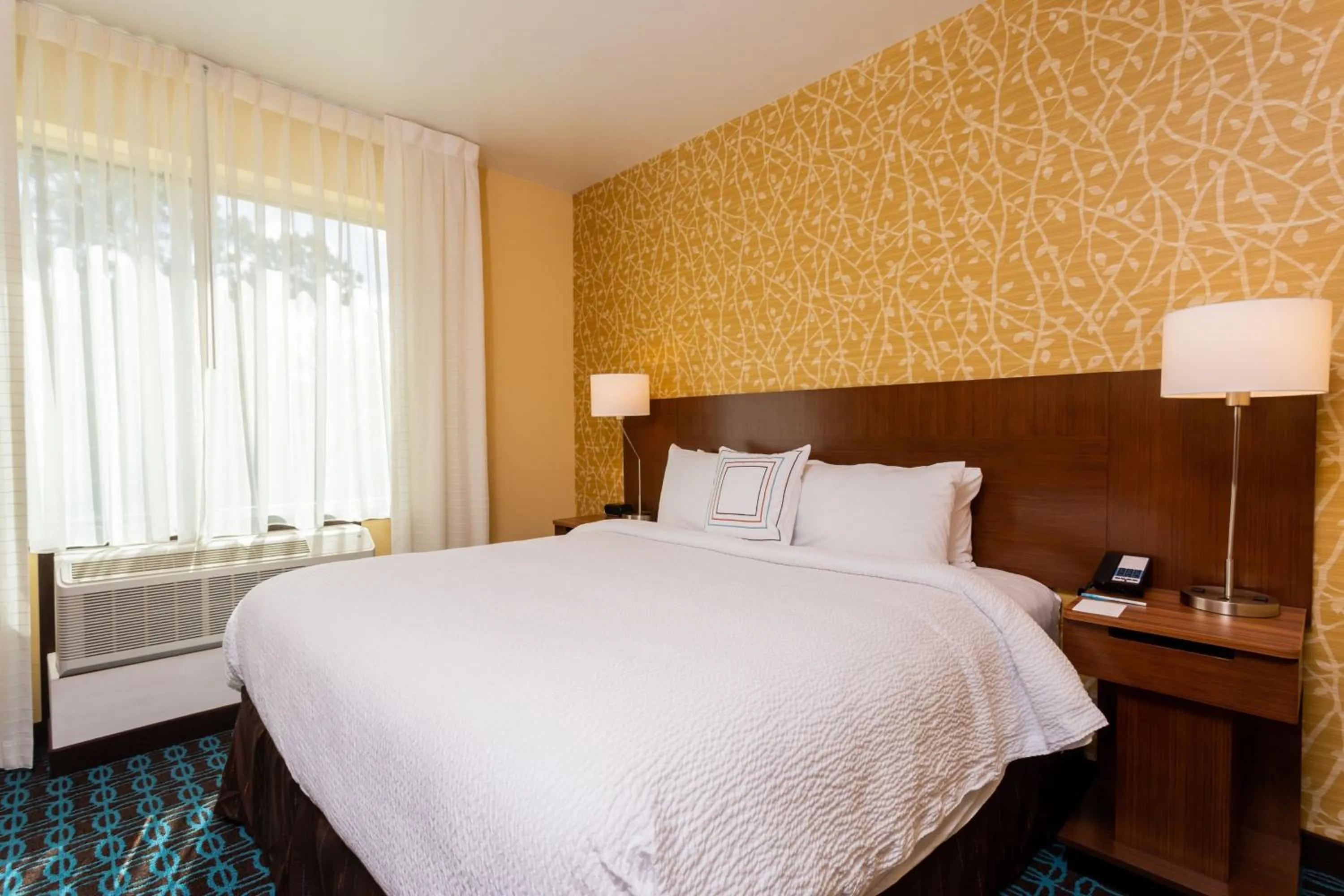 Photo of the whole room, Bed in Fairfield Inn & Suites by Marriott Bay City, Texas