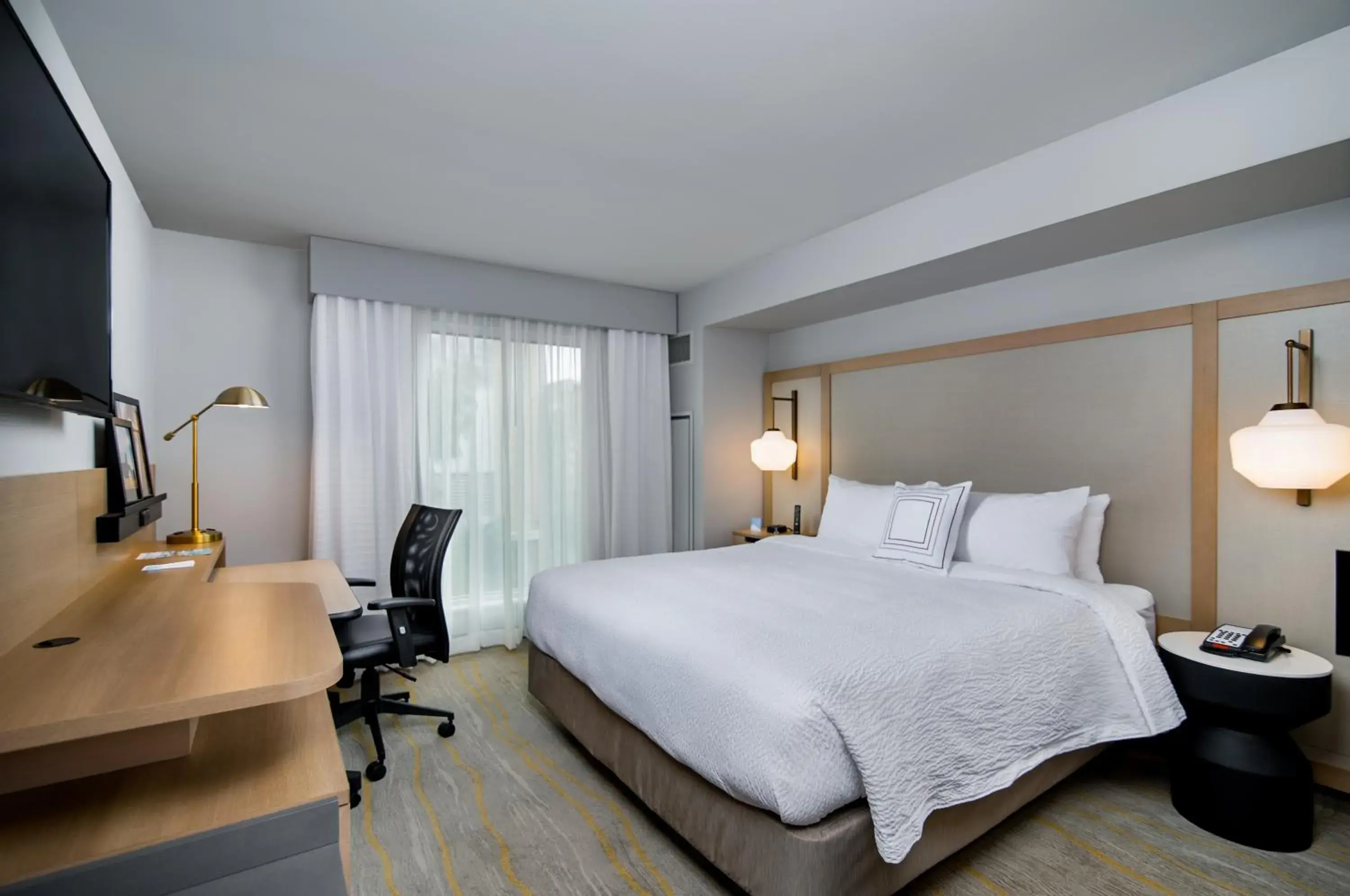 King Room in Fairfield Inn & Suites Fort Worth Downtown/Convention Center King Room in Fairfield Inn & Suites Fort Worth Downtown/Convention Center