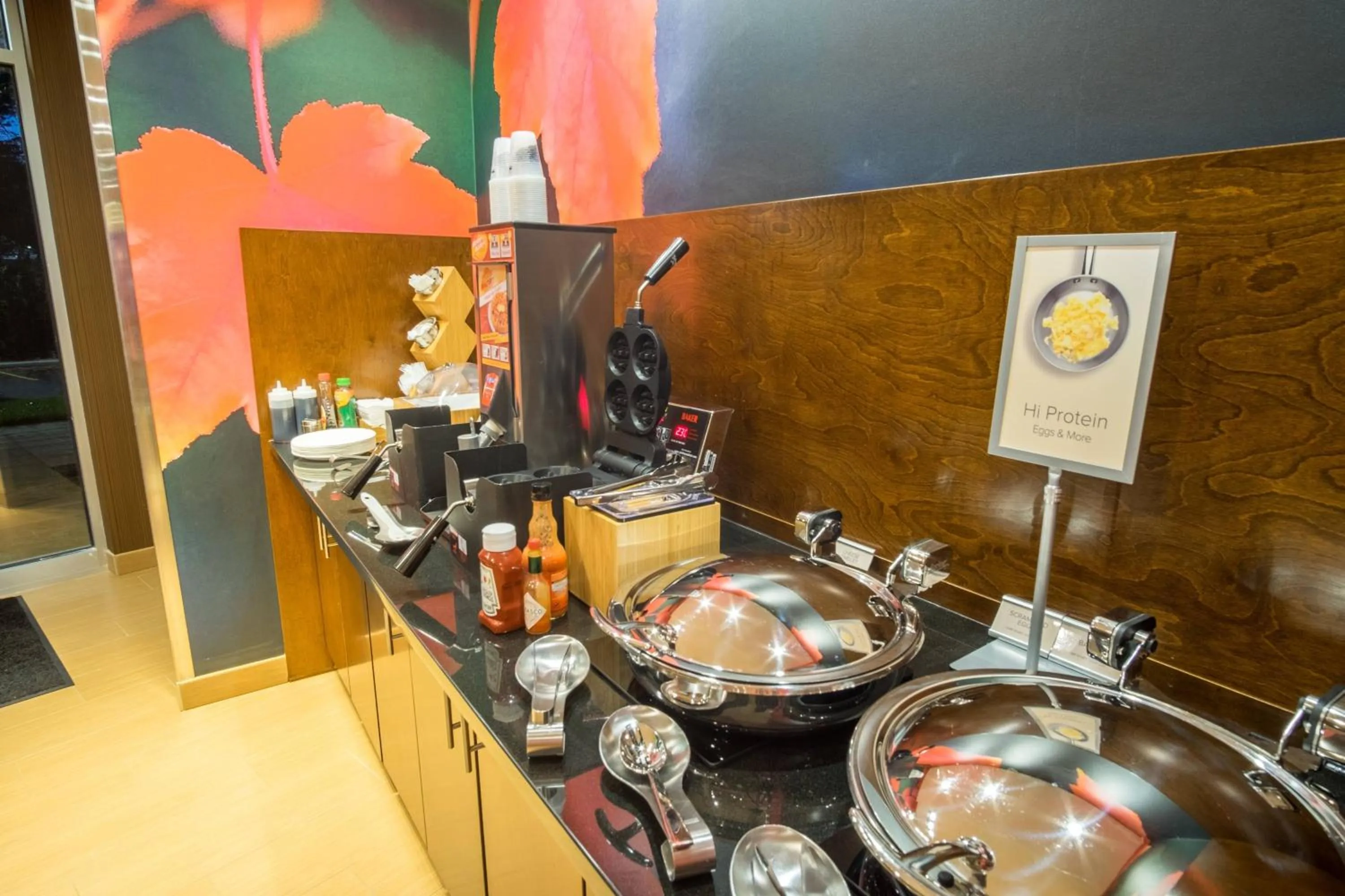 Breakfast in Fairfield Inn & Suites by Marriott Wisconsin Dells