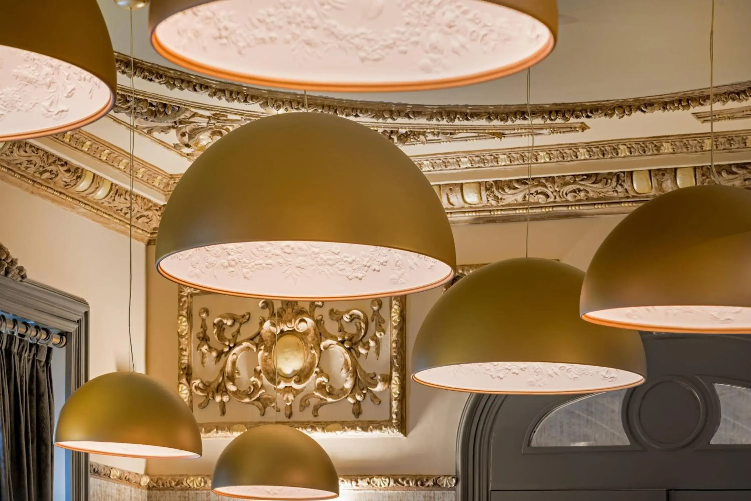Restaurant/places to eat in Círculo Gran Vía, Autograph Collection (Adults Only) Restaurant/places to eat in Círculo Gran Vía, Autograph Collection (Adults Only)