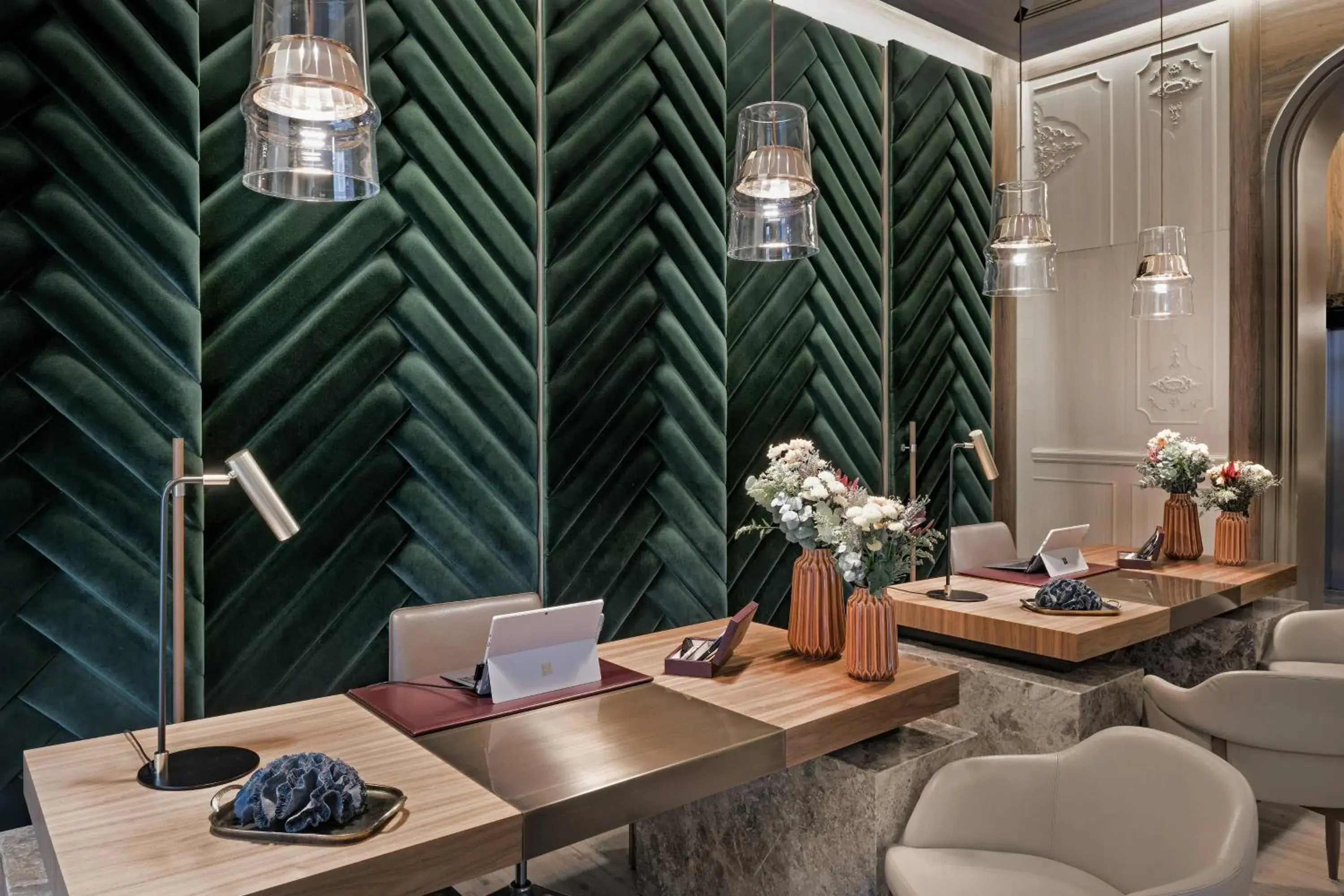 Lobby or reception in Círculo Gran Vía, Autograph Collection (Adults Only) Lobby or reception in Círculo Gran Vía, Autograph Collection (Adults Only)