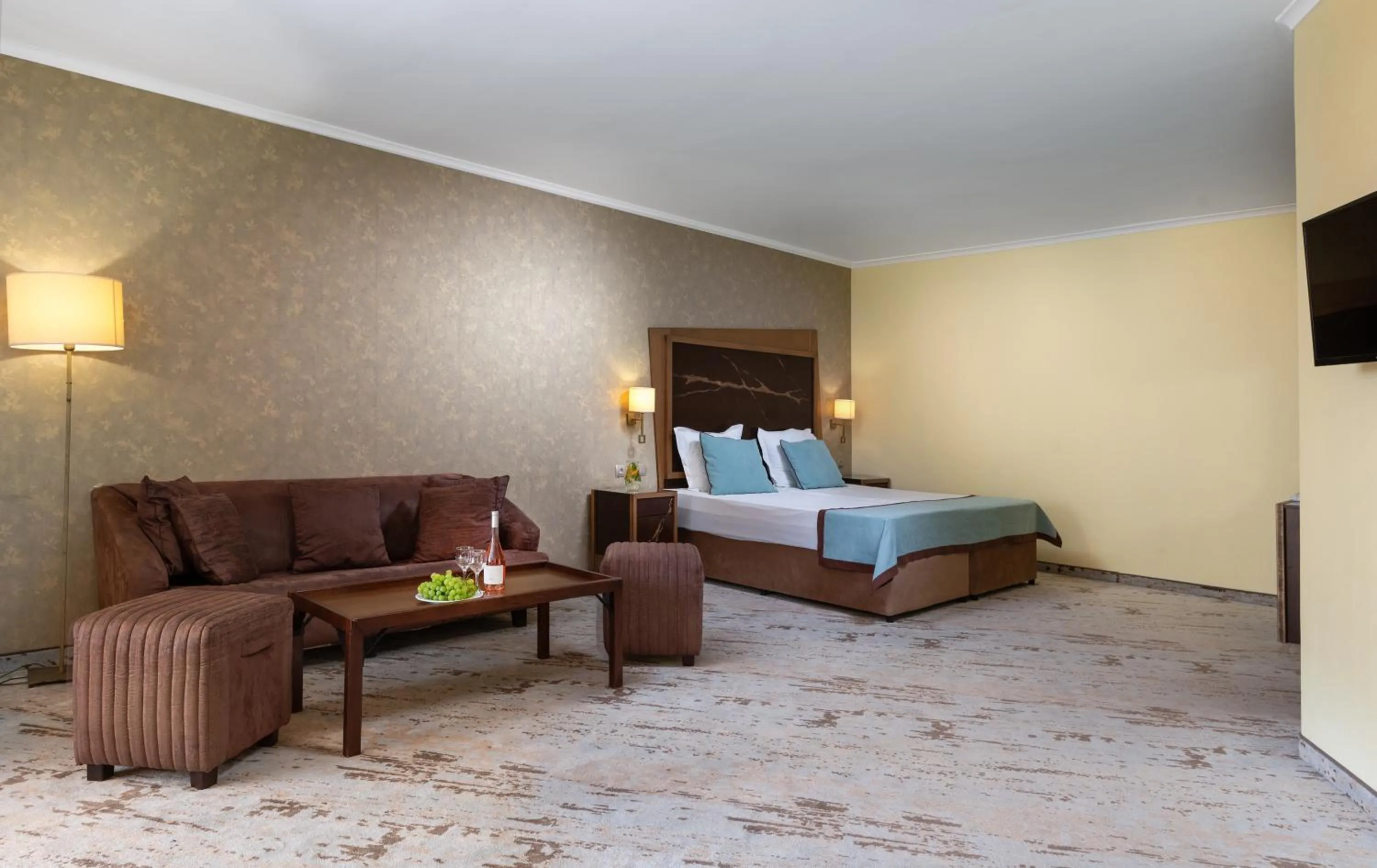 Photo of the whole room, Bed in Festa Via Pontica