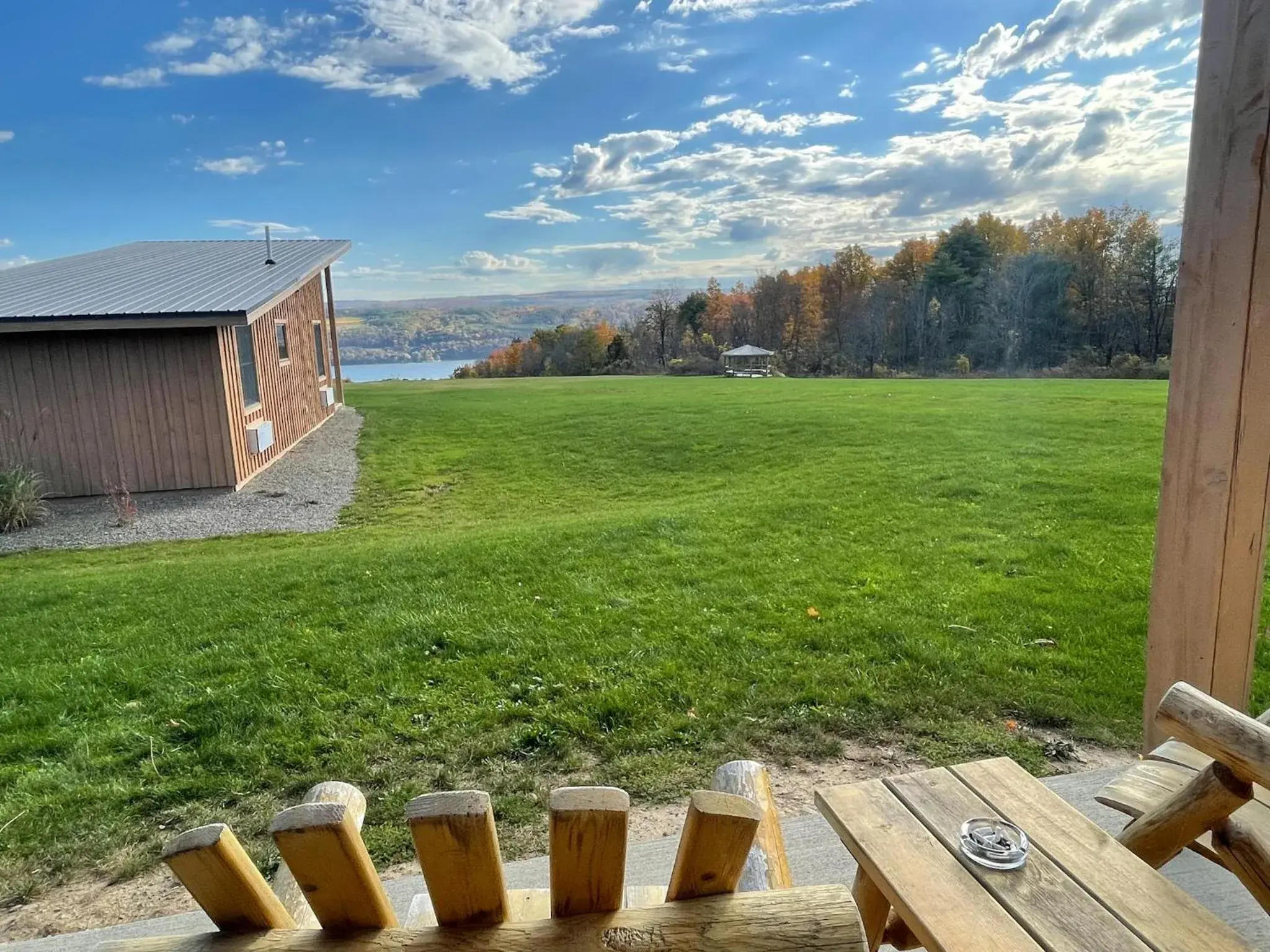 Two-Bedroom Chalet in Lakeside Resort Two-Bedroom Chalet in Lakeside Resort