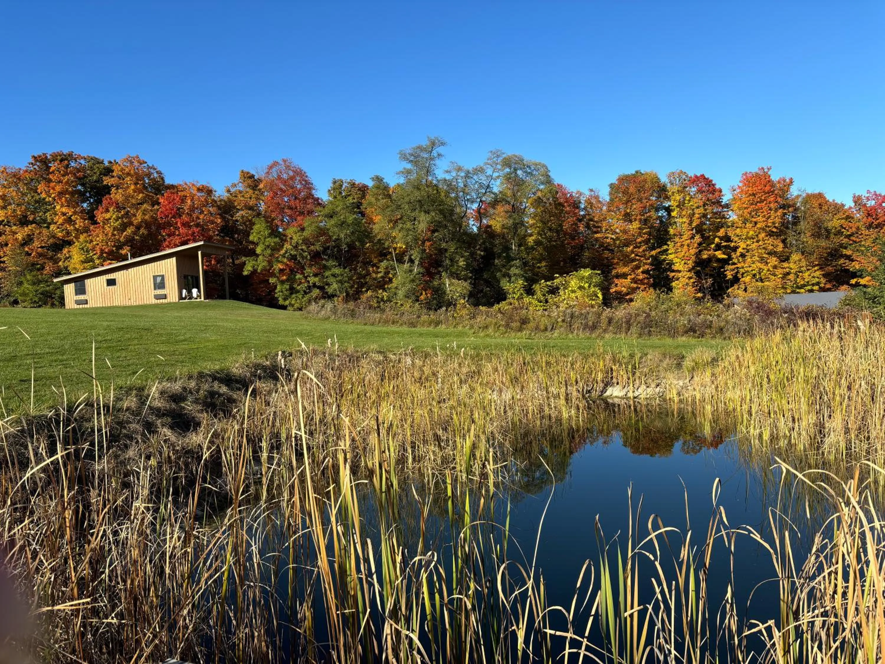 Hiking in Lakeside Resort