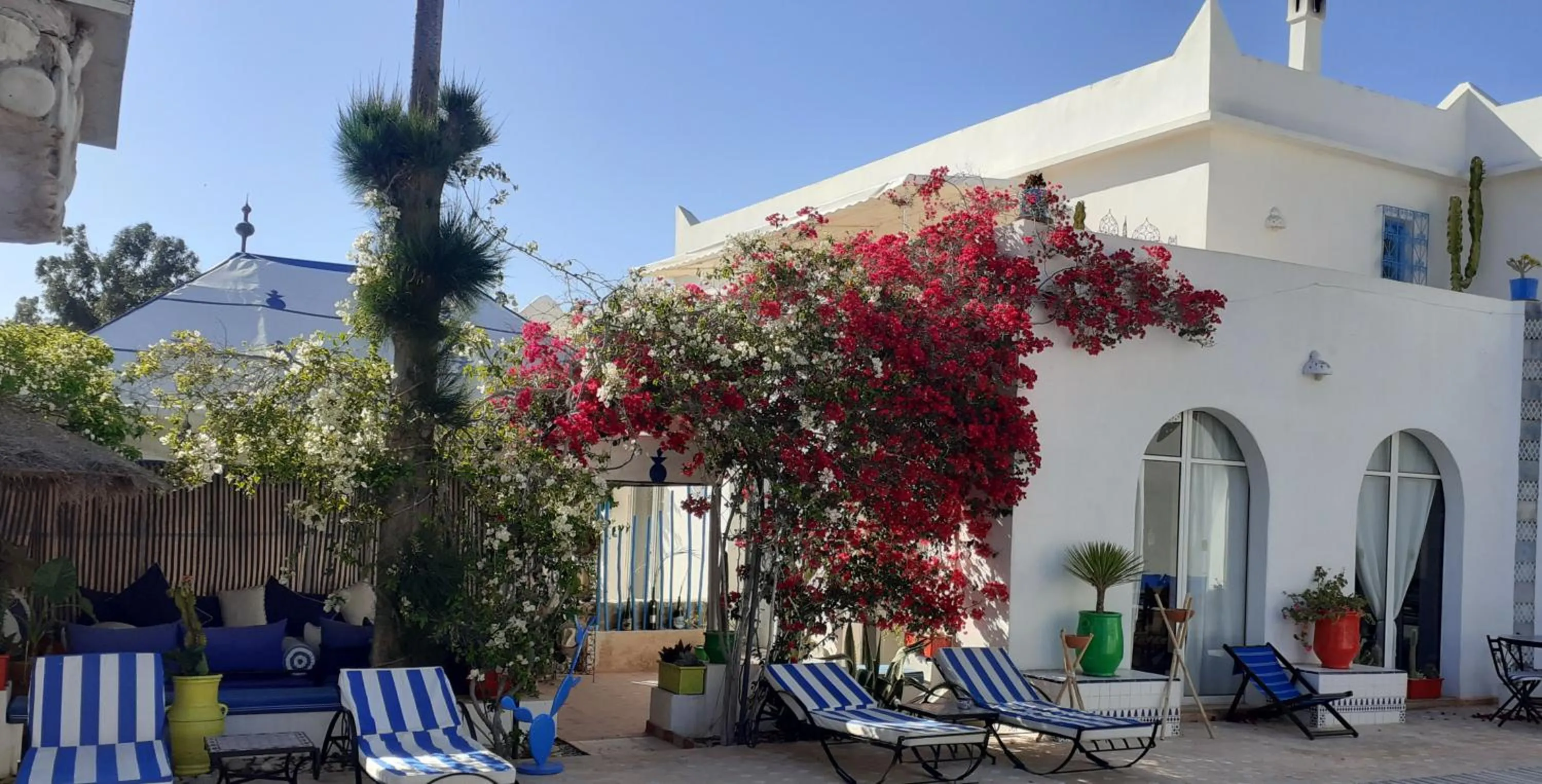 Property building in Villa Daba By Zelia