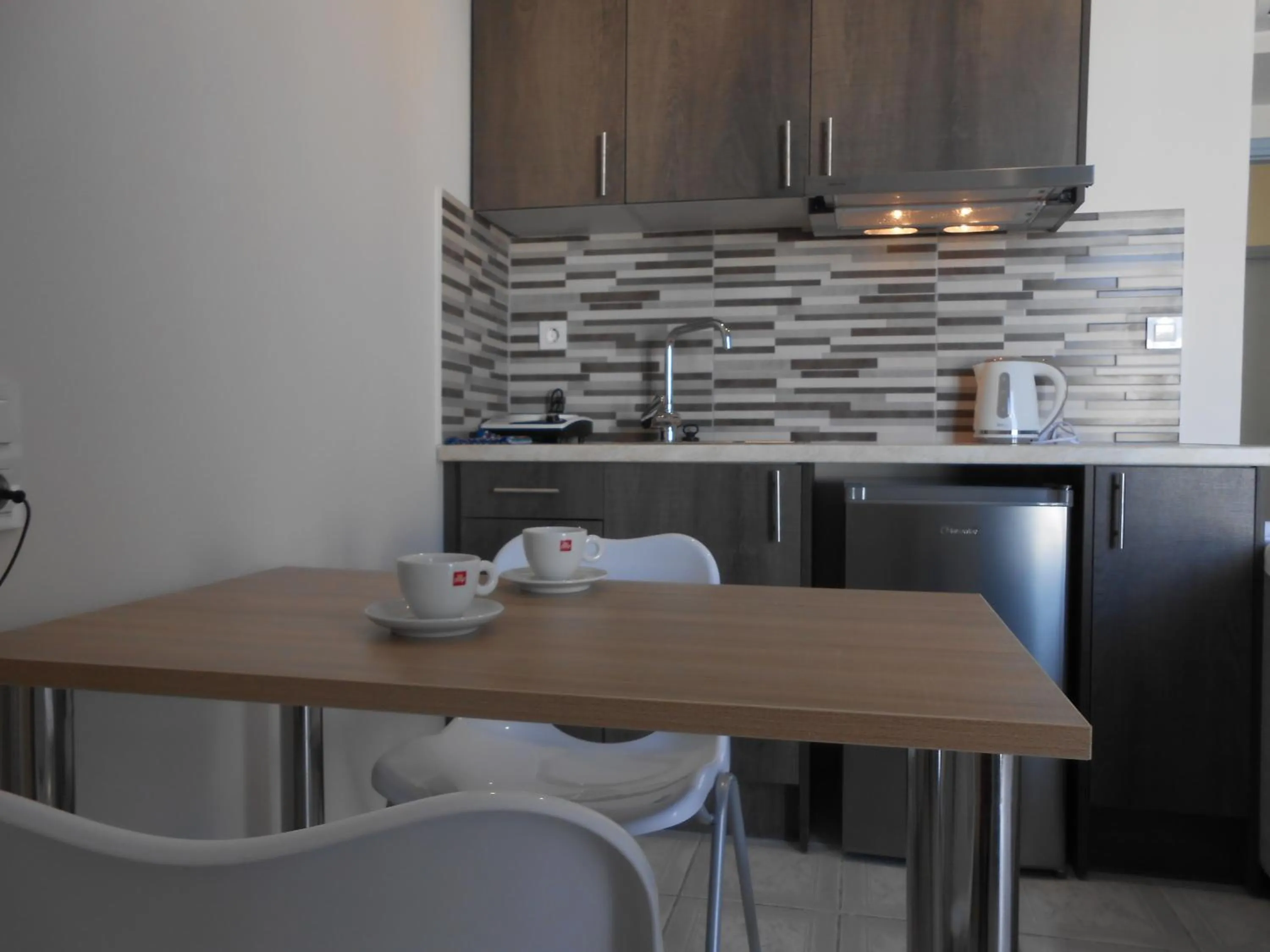 Kitchen or kitchenette in Aristo Apts