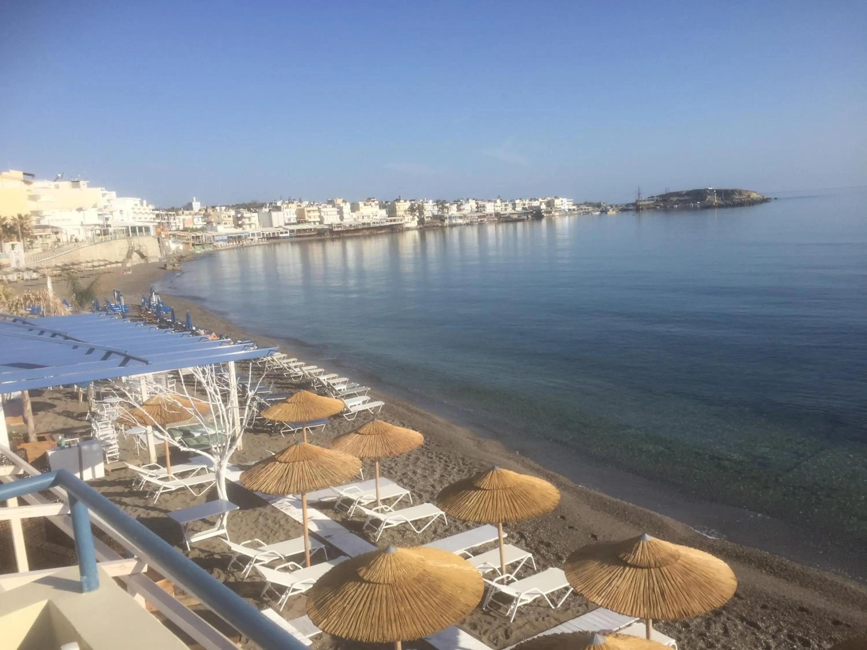 Beach in Aristo Apts