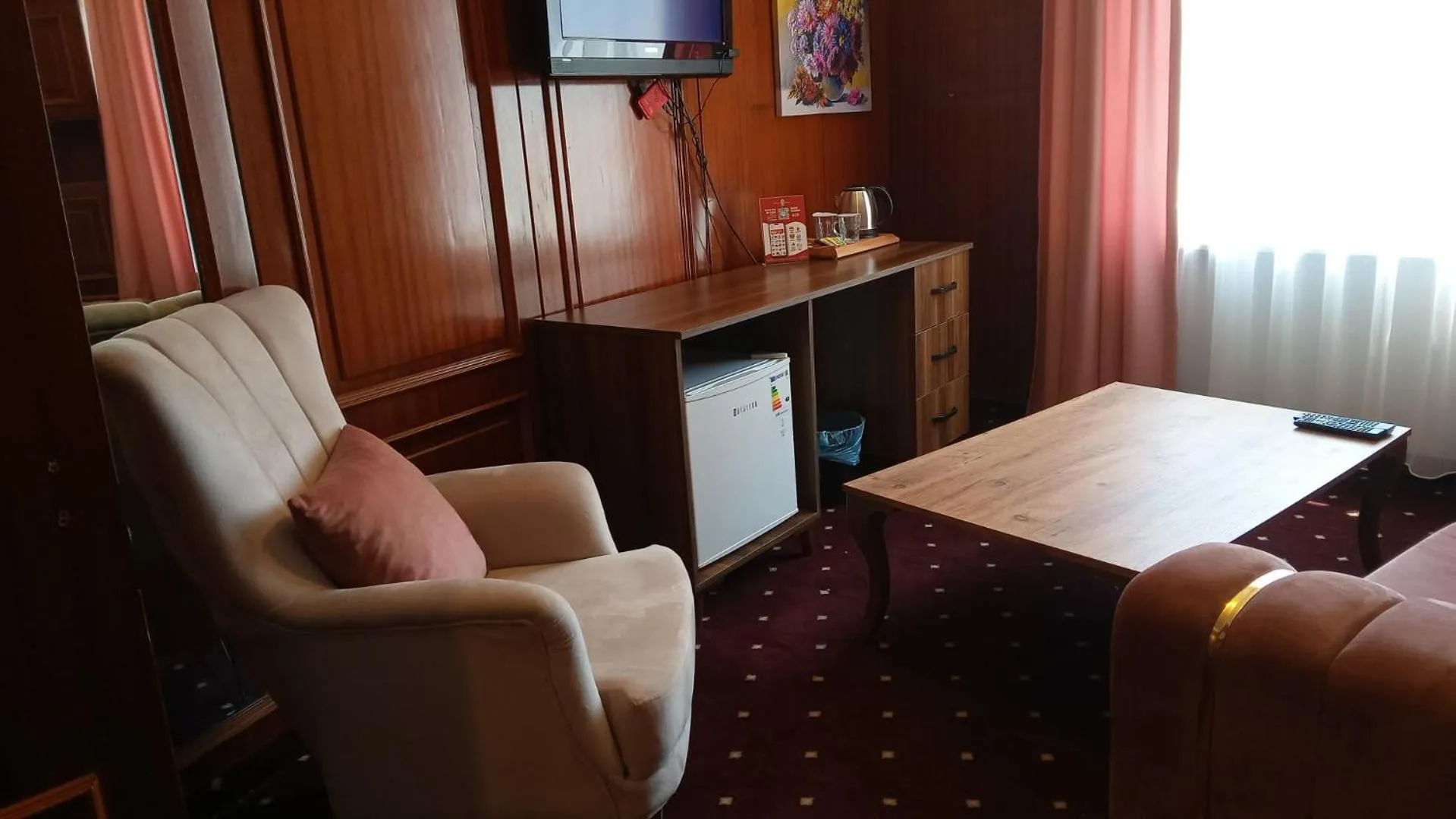 TV and multimedia in Hotel Topkapı