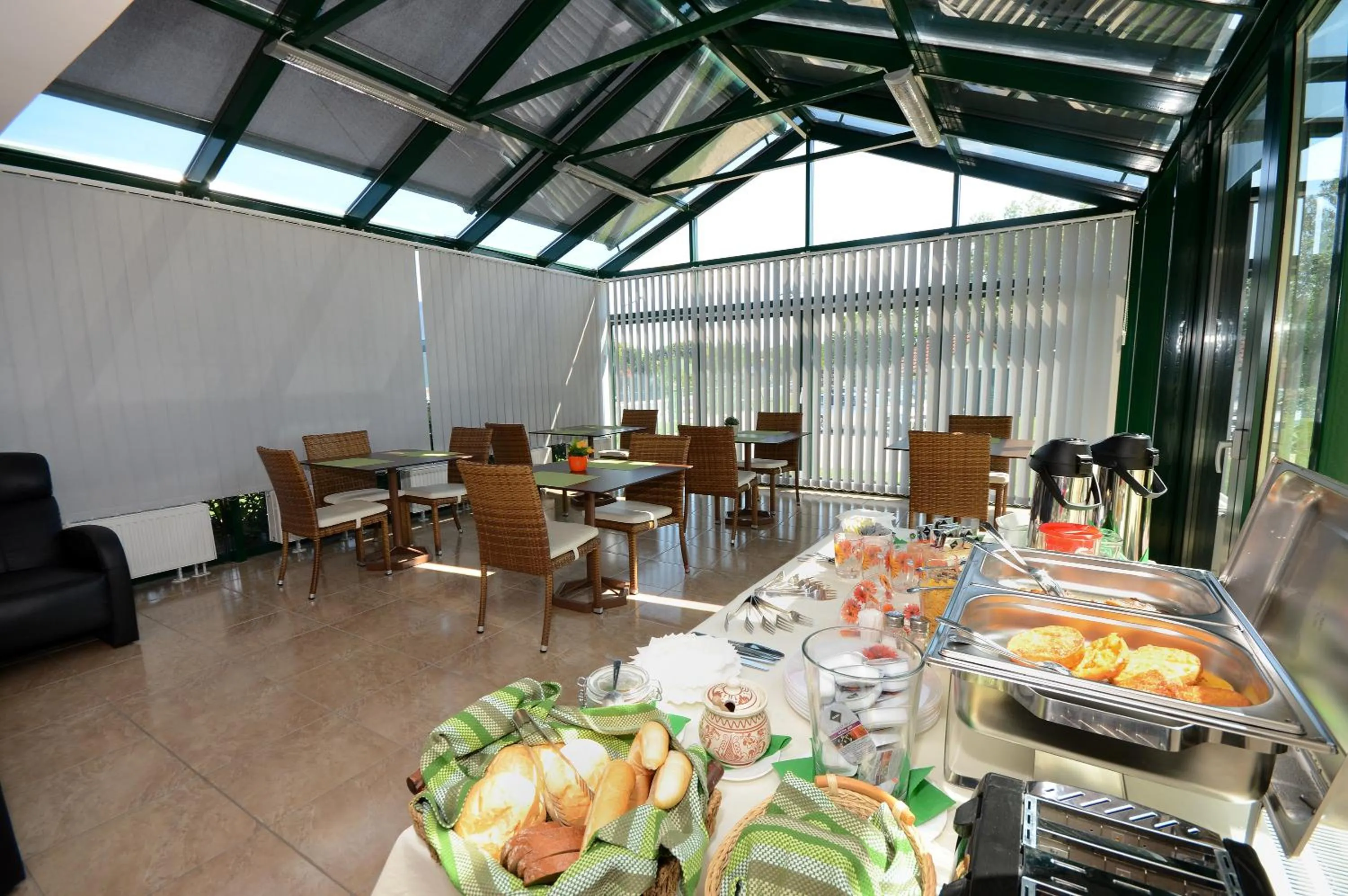 Buffet breakfast in Szárszó Panzió