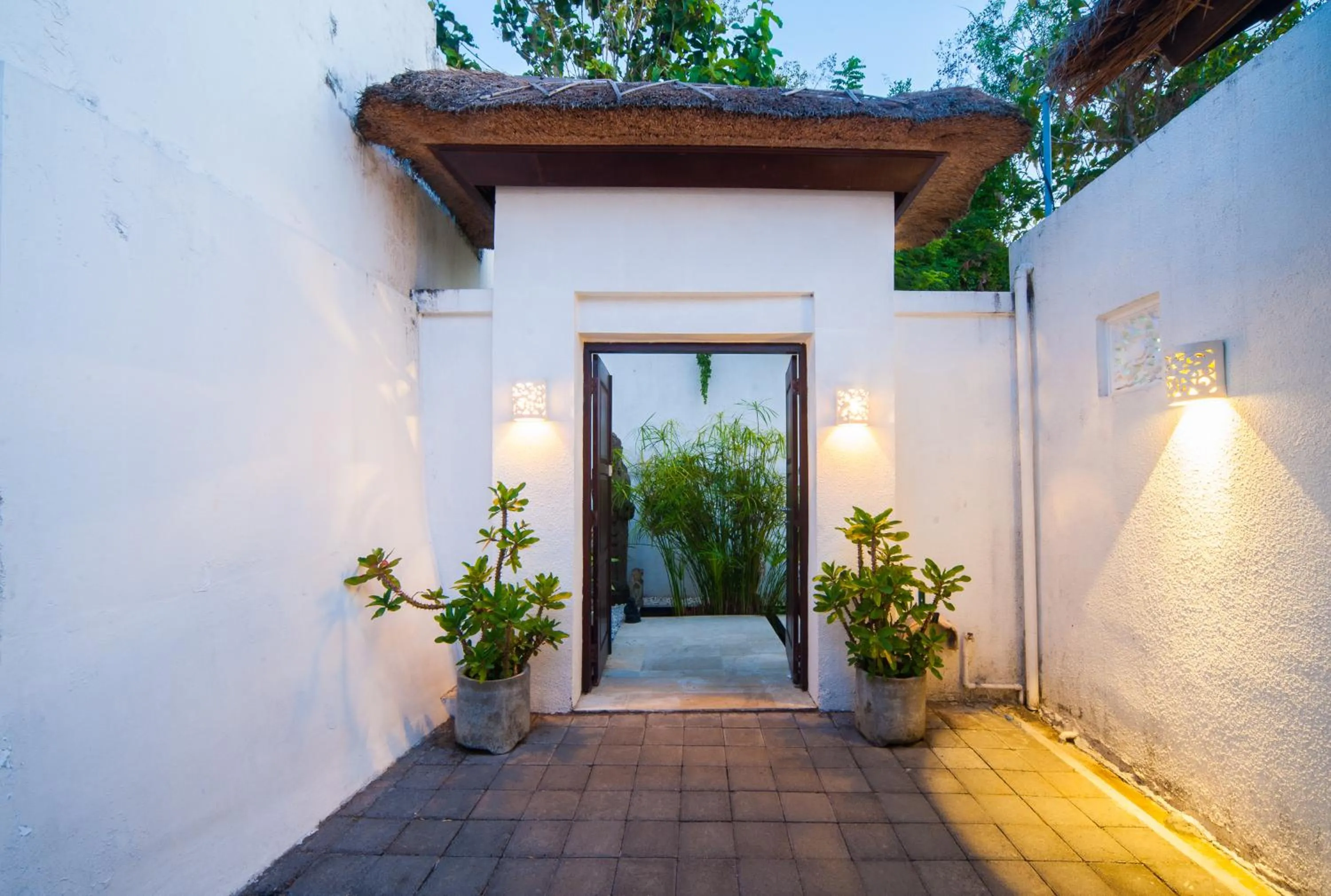 Property building in Villa Michiko