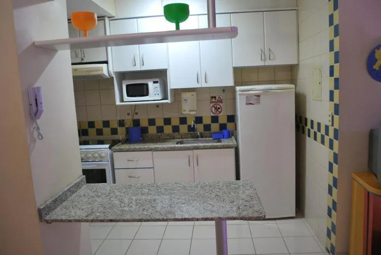 Kitchen or kitchenette in Thermas das Caldas - Caldas Novas - ACHEI FERIAS - Com Roupa de Cama