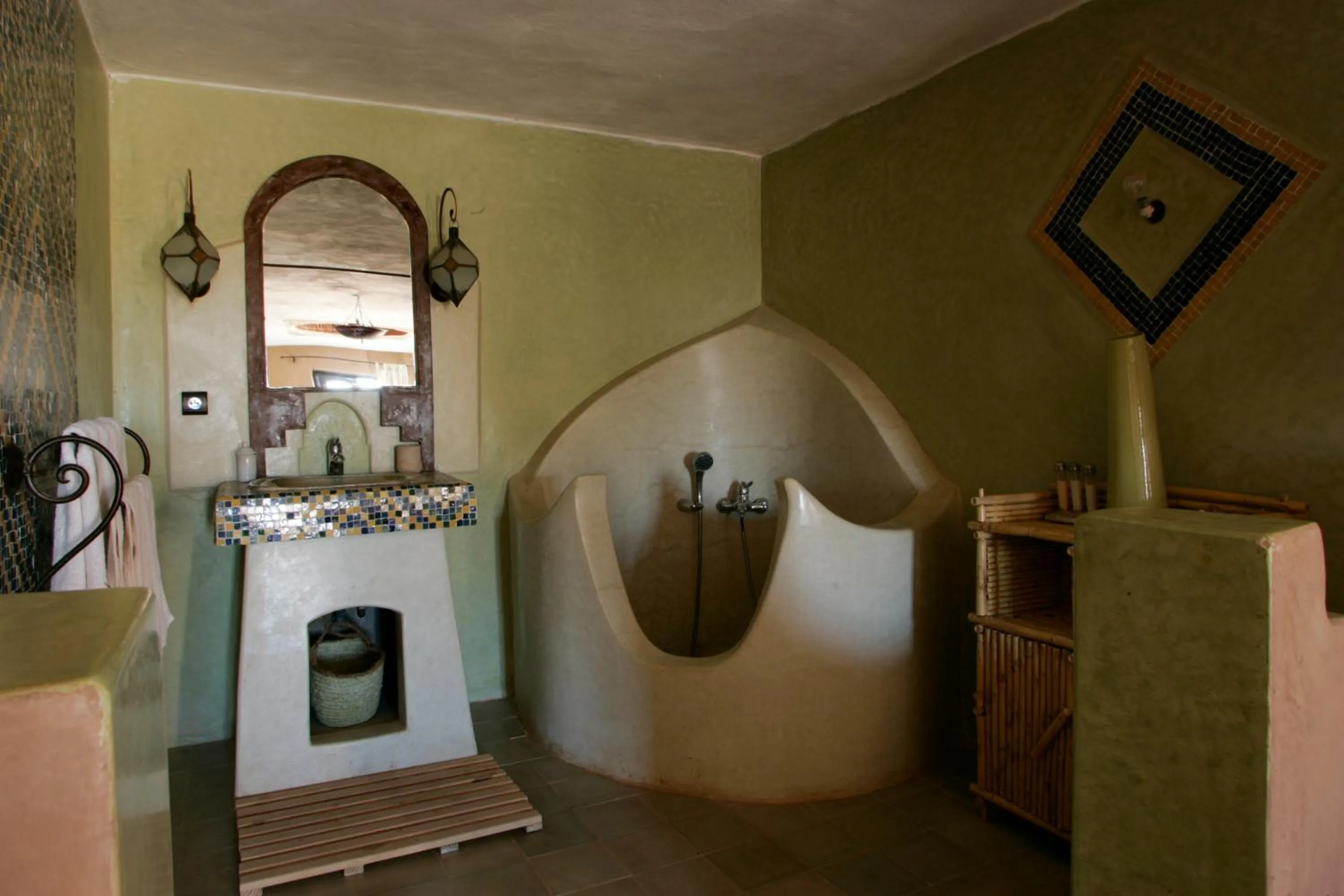 Bathroom in Dar Azawad Boutique Hotel - Mhamid Sahara Stay