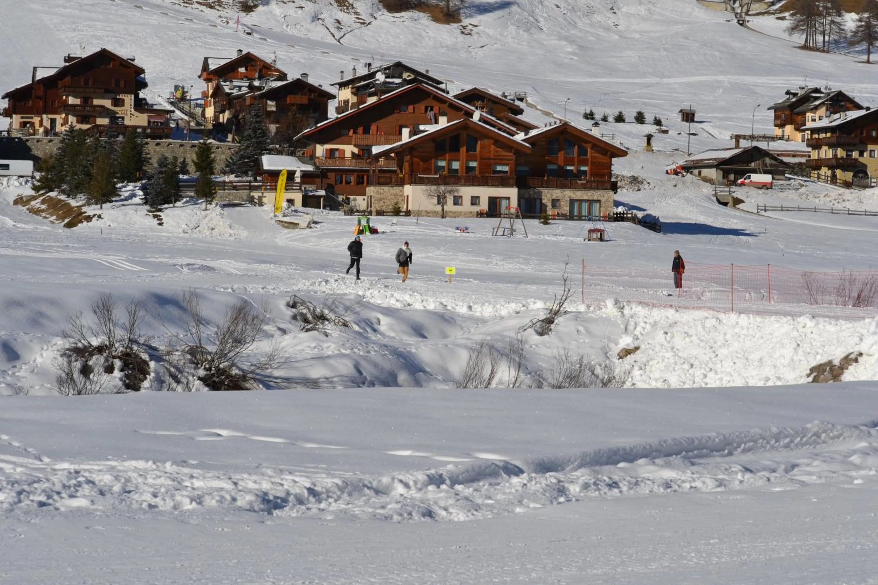 Neighbourhood in Paradise Lodge