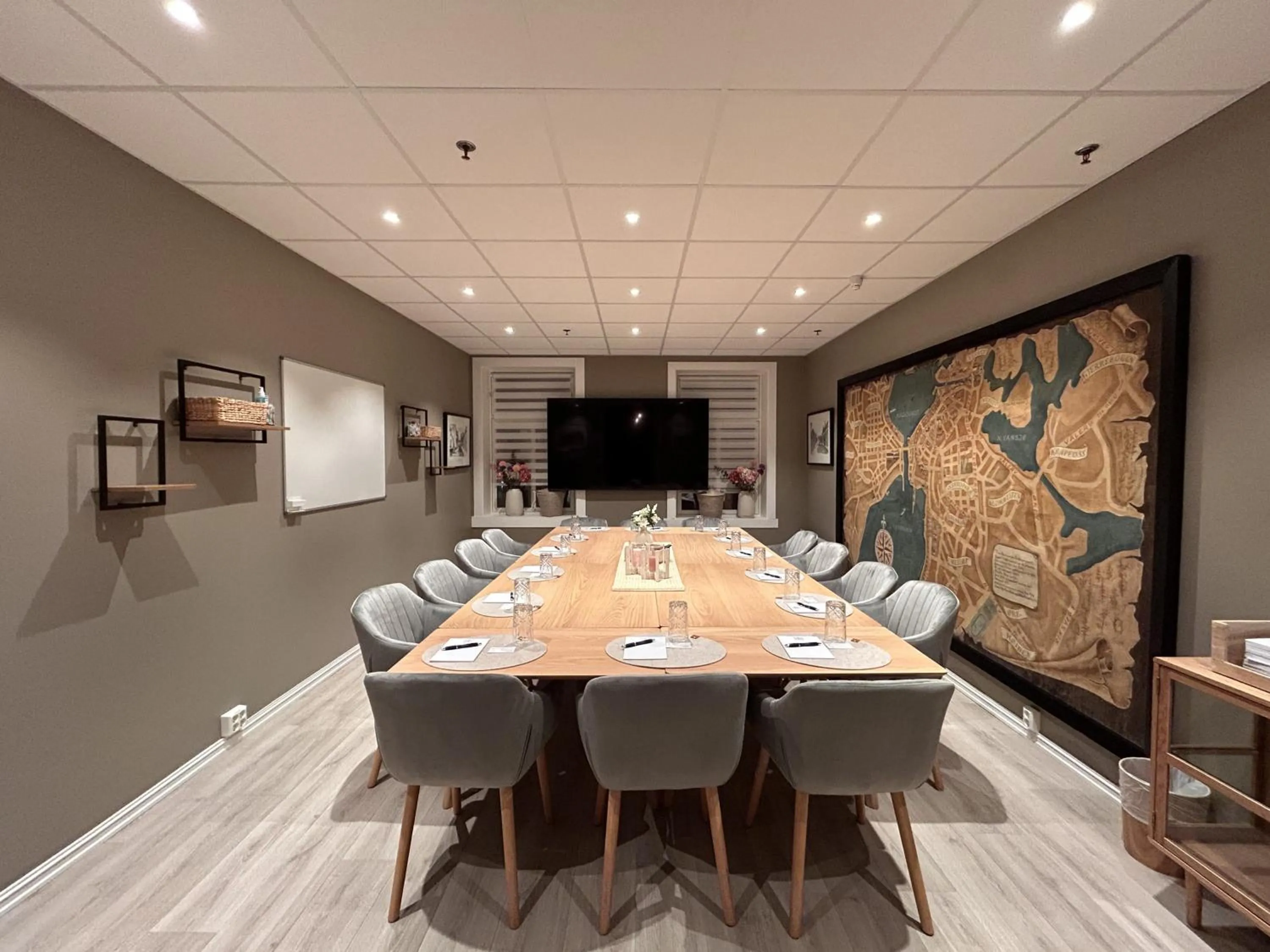 Meeting/conference room in Moss Hotel & Apartments