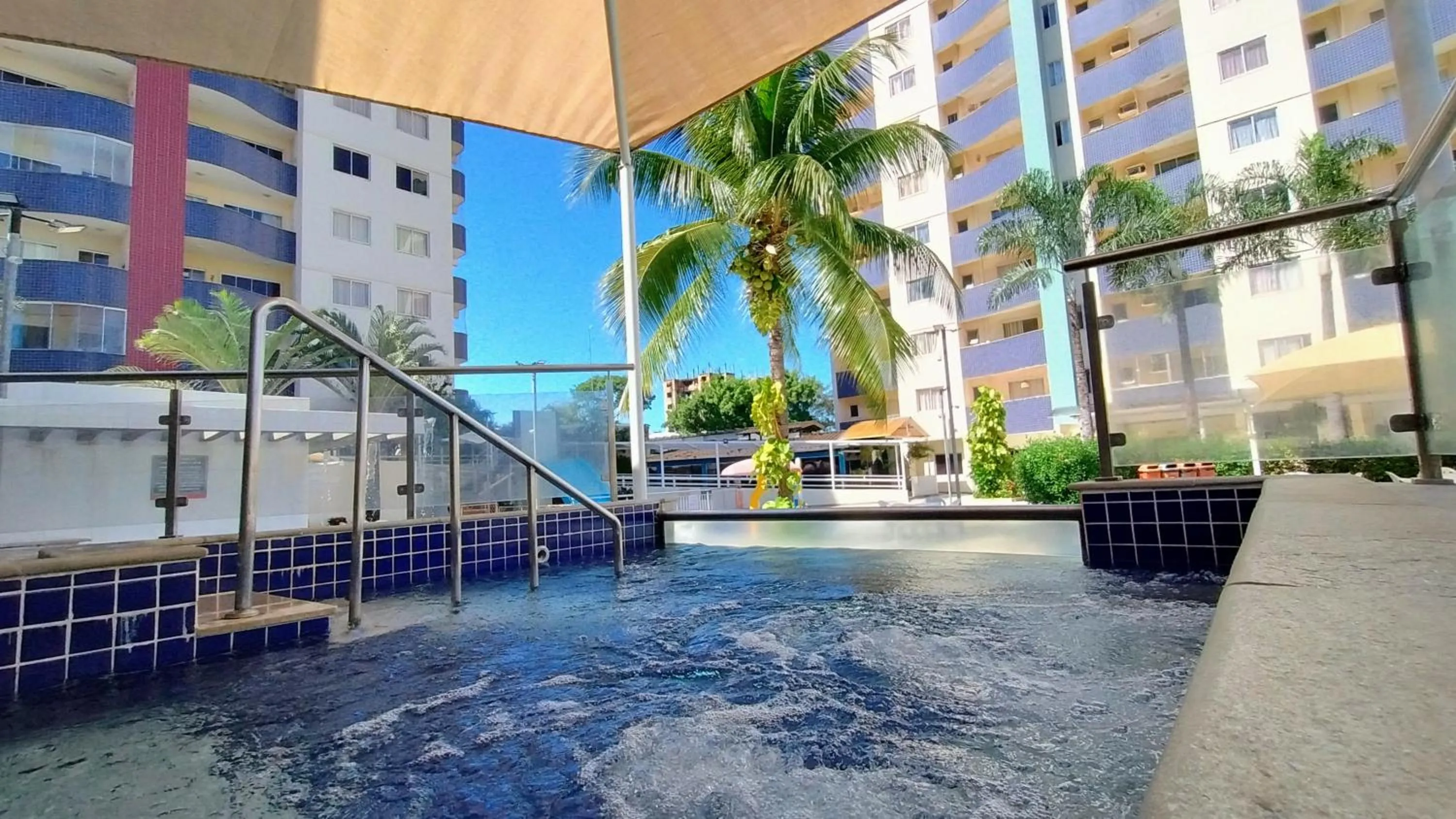 Hot Tub in Thermas do Bandeirante Caldas Novas - ACHEI FERIAS - Com Roupa de Cama